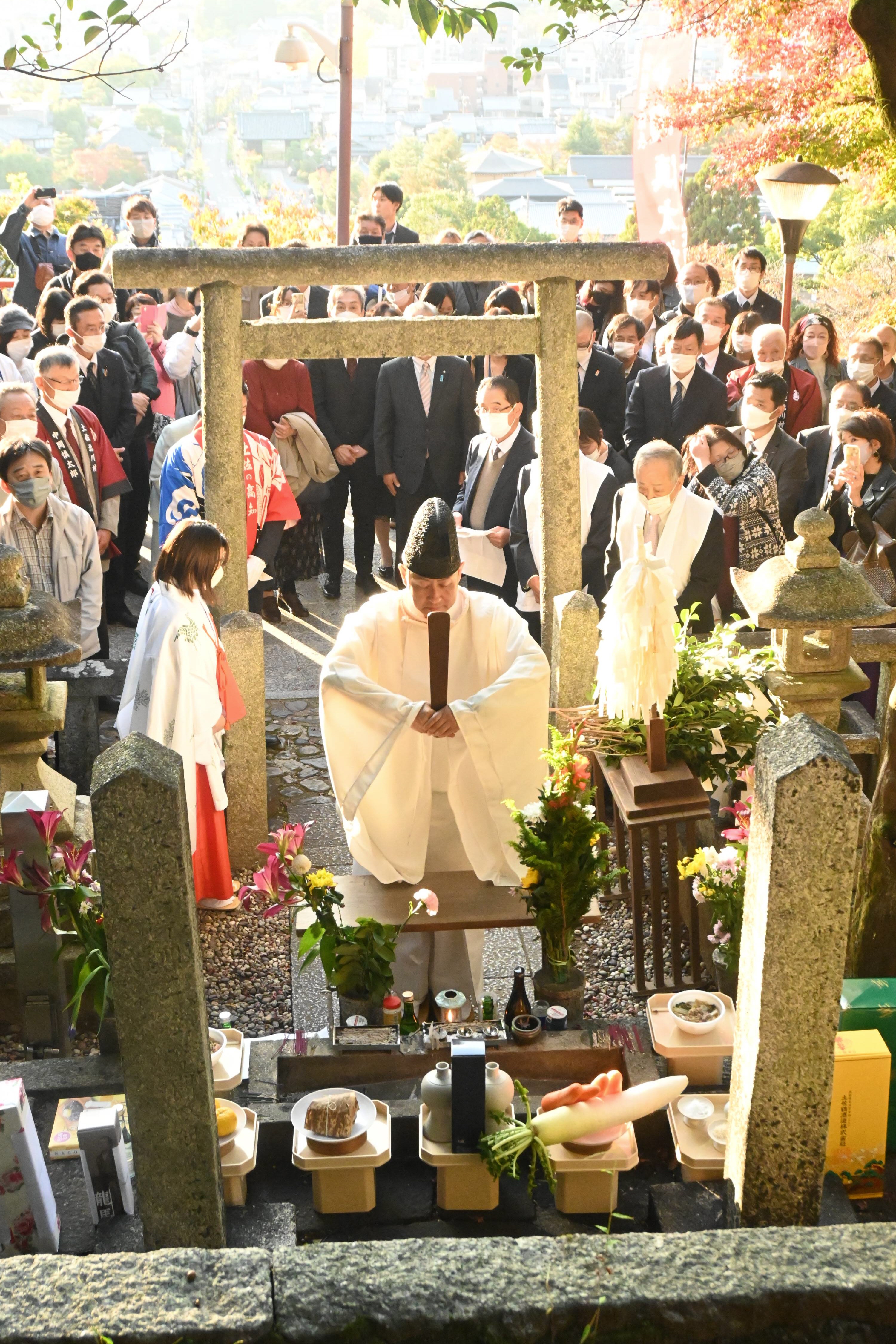【中古】 死霊 瑠璃寺誕生の顛末/文芸社/佐武寛 死霊 瑠璃寺誕生の顛末／佐武寛 : ネットオフ ヤフー店 - 通販