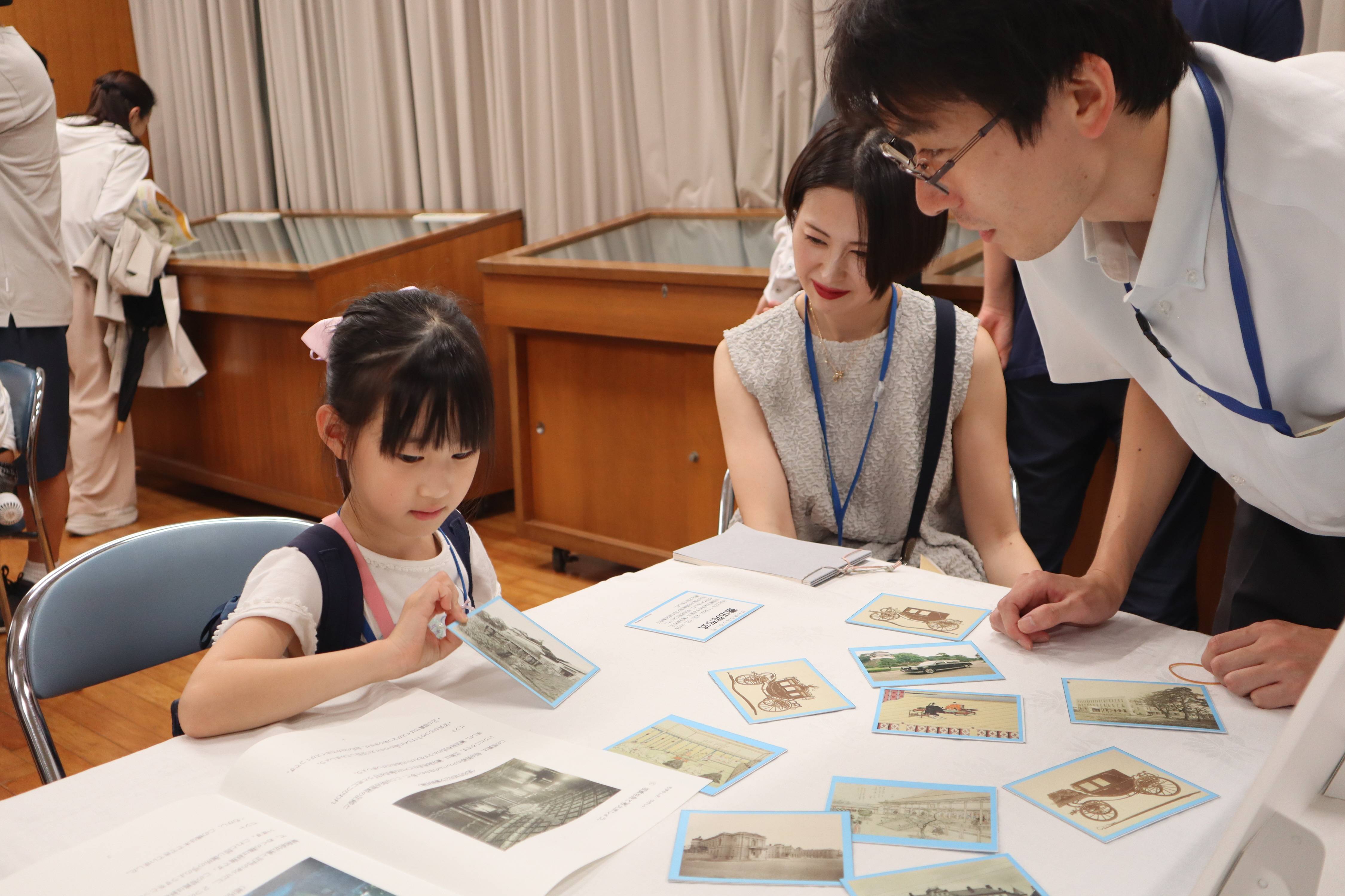 倍率163倍、宮内庁の皇居見学プログラム 親子で理解深め夏の特別な
