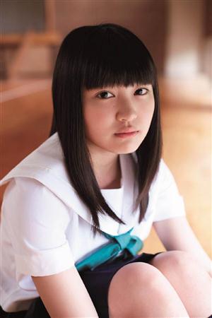 エビ中 柏木ひなた 初写真集を高知で撮影 名物も食べました サンスポ