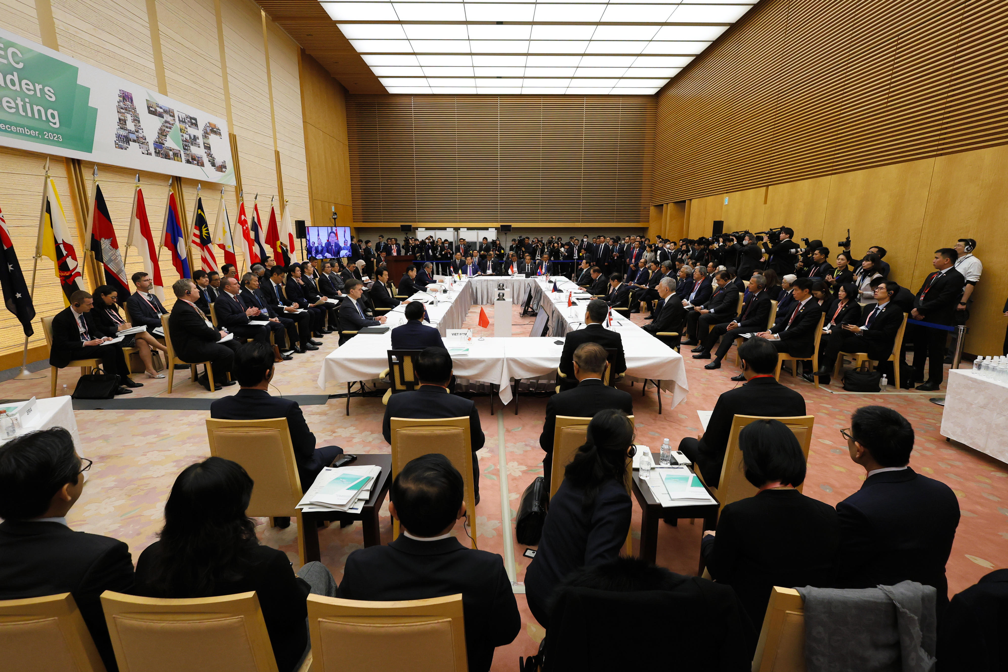 フォト】アジア脱炭素へ司令塔創設 初のAZEC首脳会議 - 産経ニュース