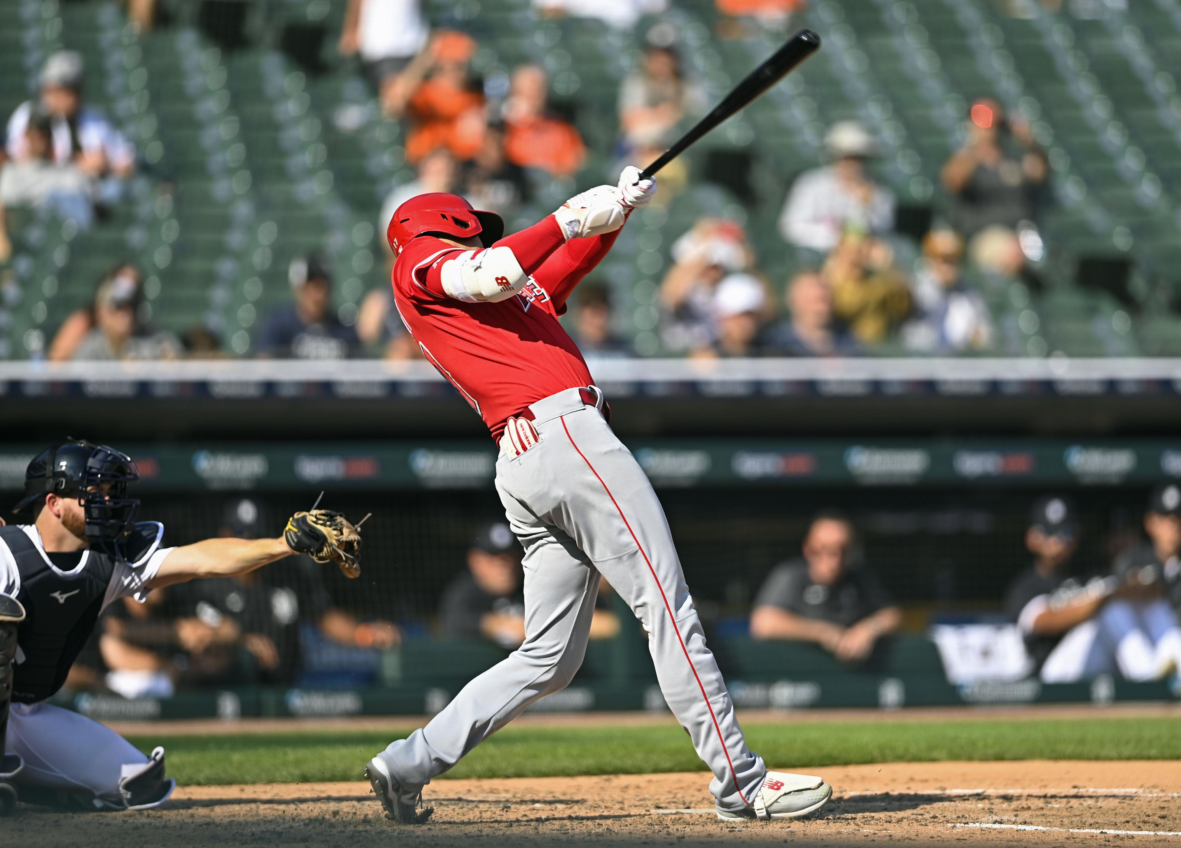 BBM25周年 大谷翔平 2ケタ勝利&2ケタ本塁打をマーク ミントモール 