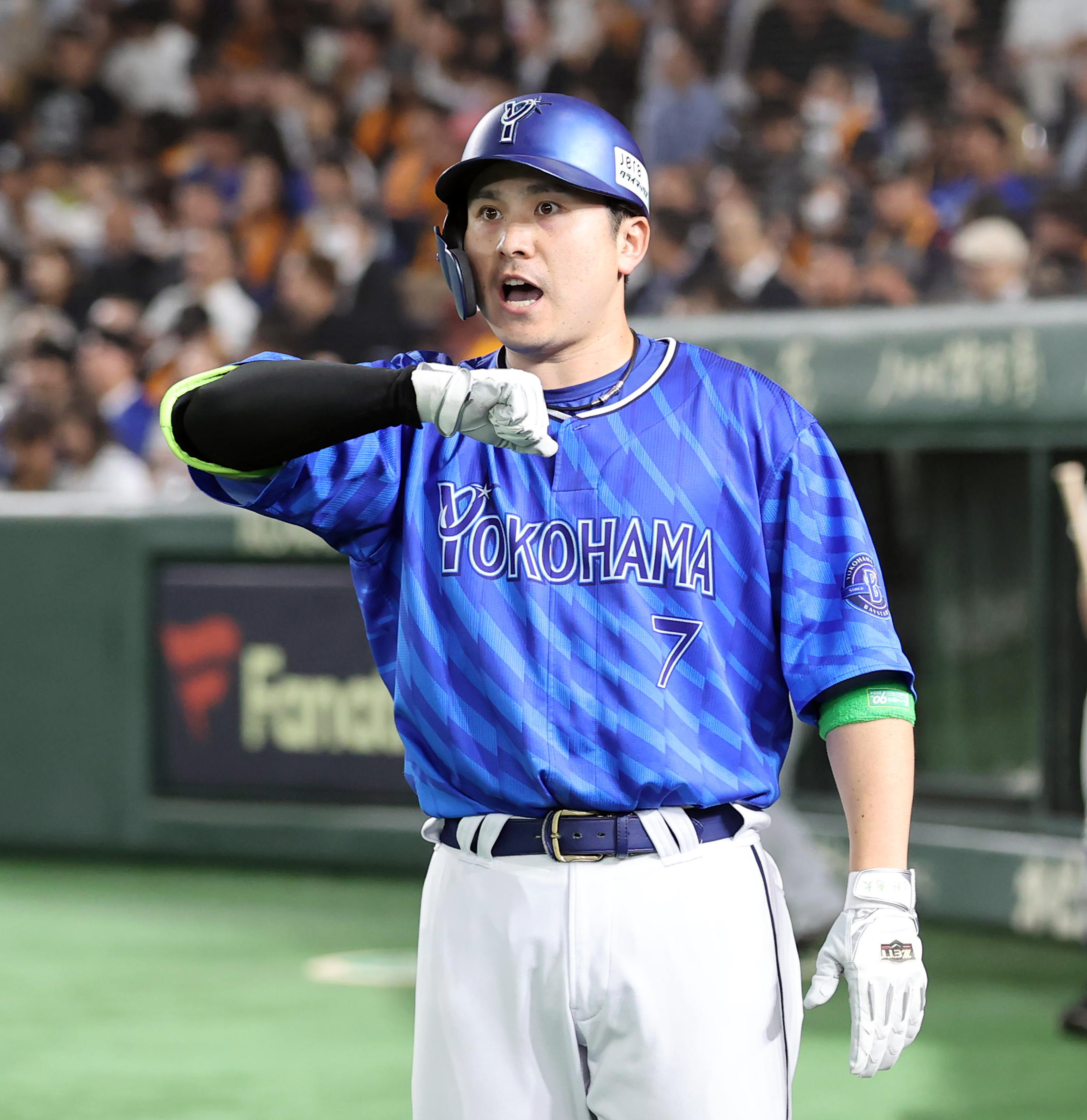 DeNA・佐野恵太、CS2戦連発 戸郷から先制弾「最高の結果になり良かった