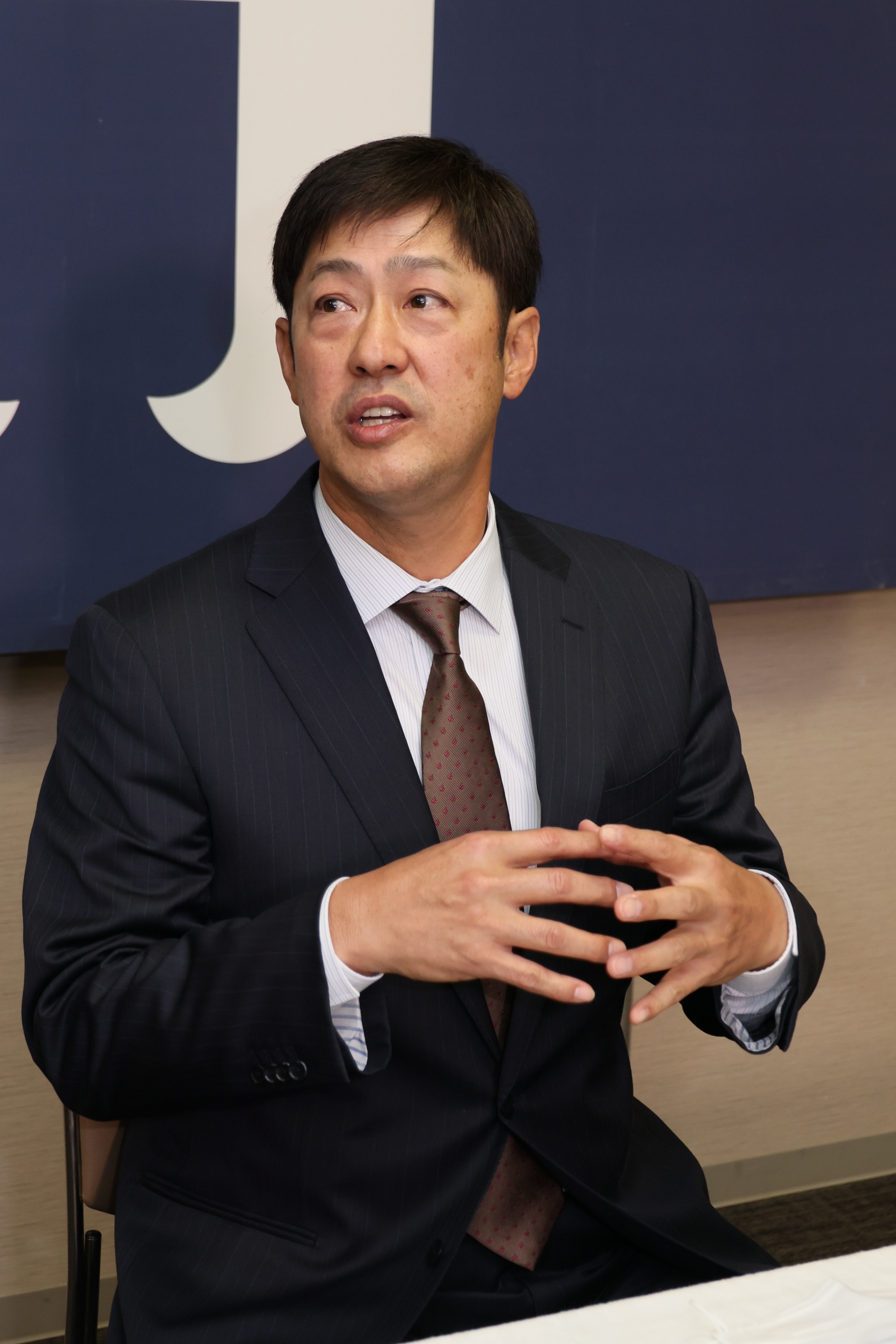 高橋建氏、古巣広島に復帰「またカープのユニホームを着れる」 - サンスポ