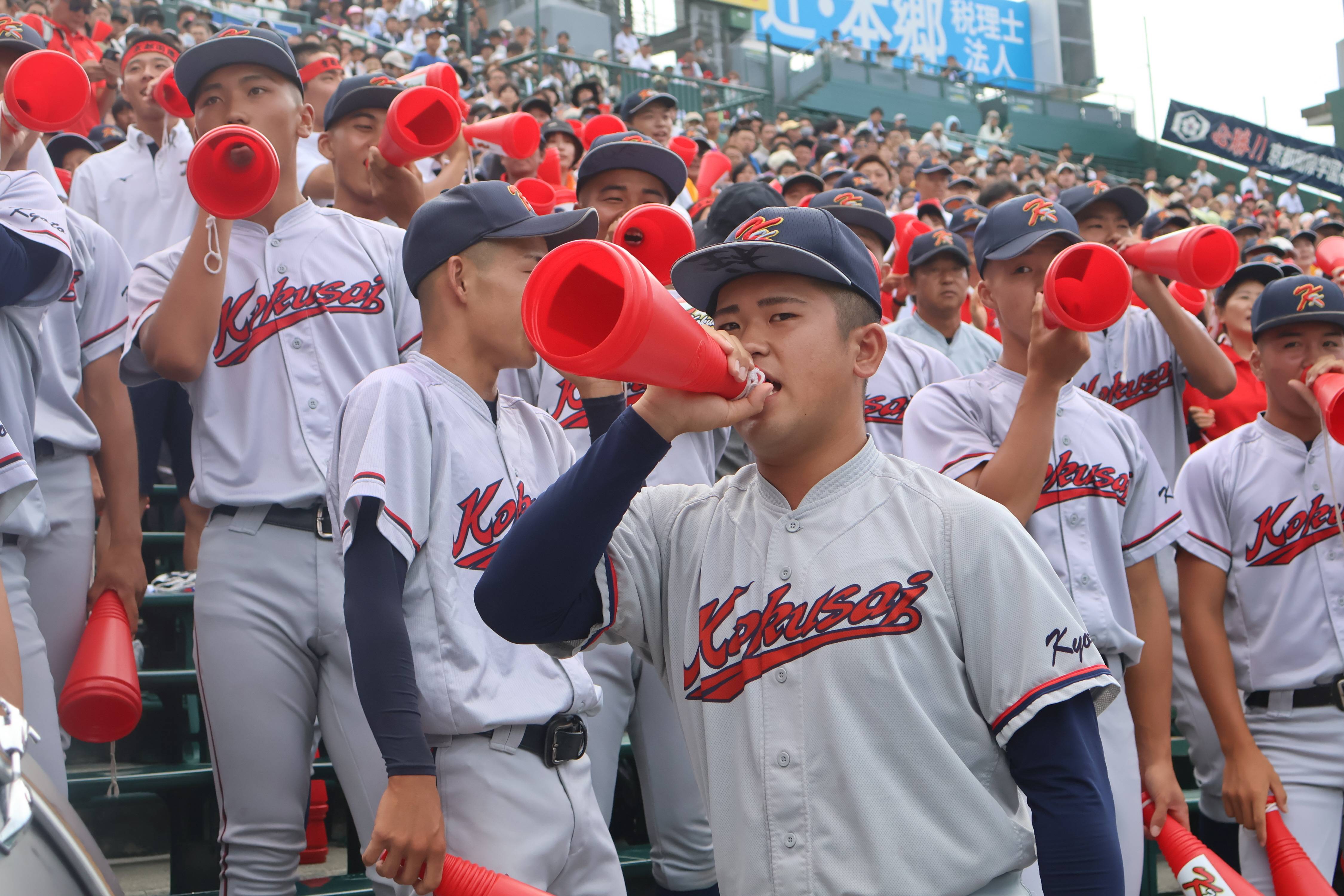 全力発声」の京都国際快勝 応援団長はチームのムードメーカー 夏の