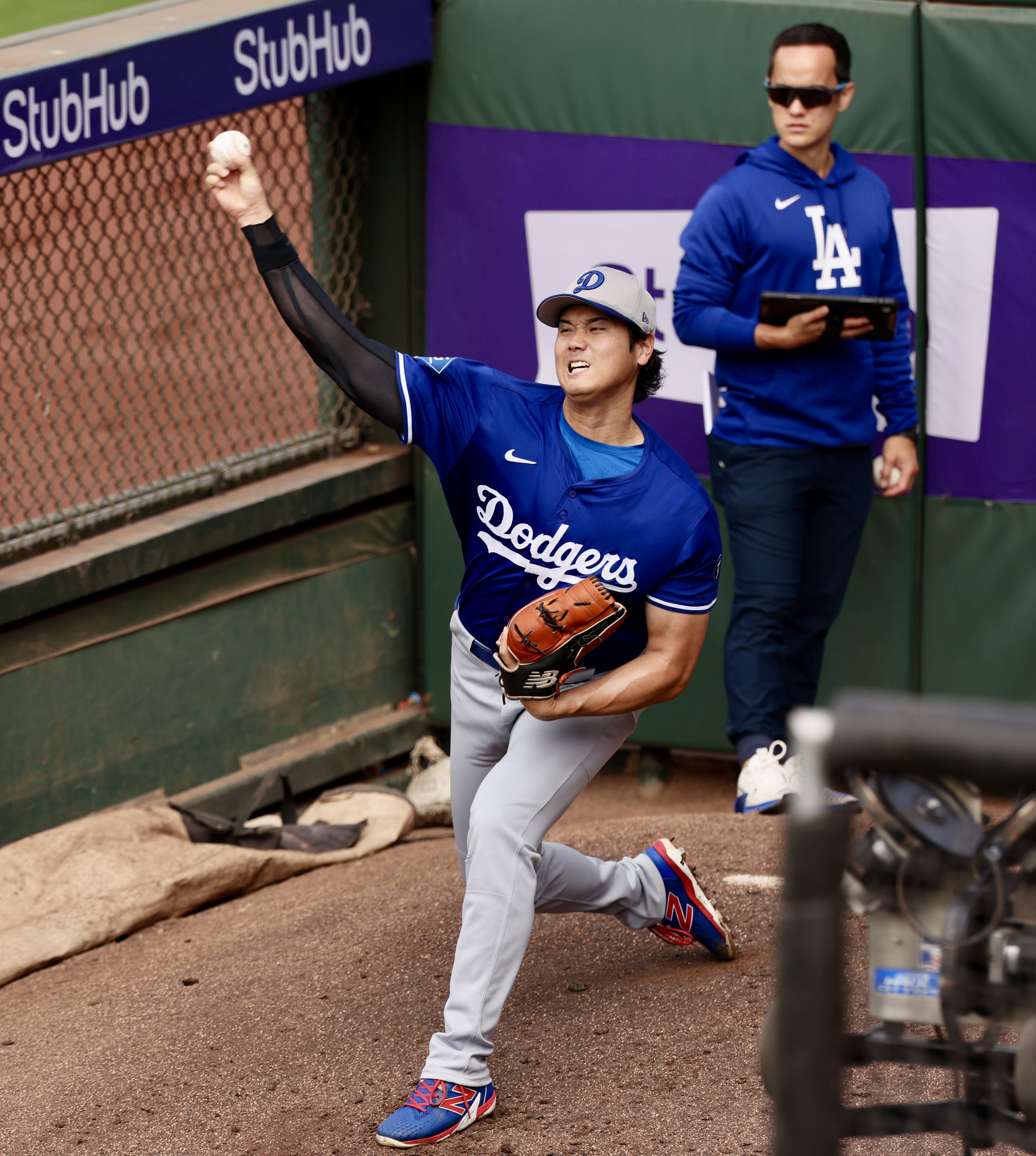 パドレスのダルビッシュ4勝目、大谷翔平6打数1安打 吉田正尚3打数2安打