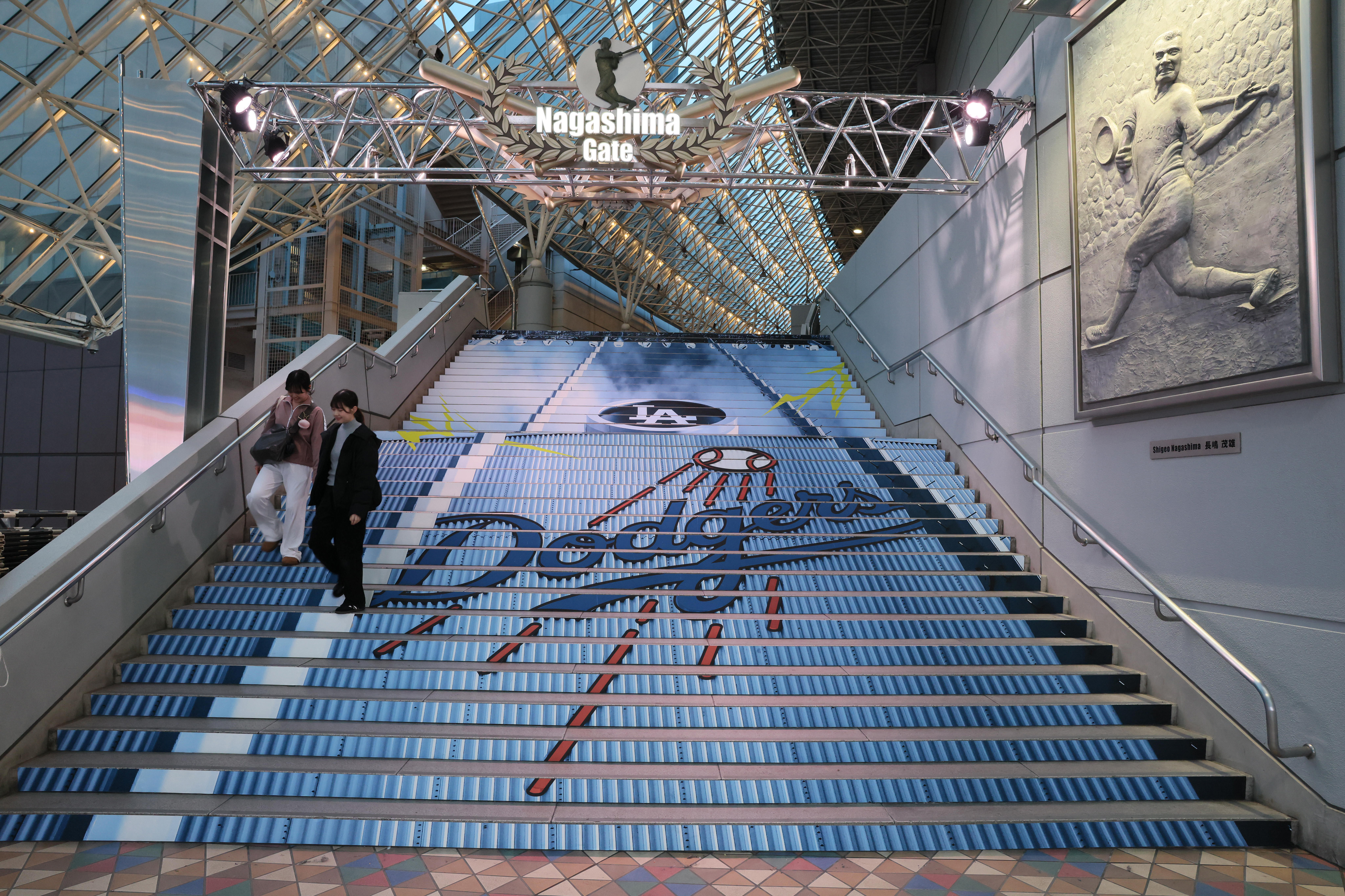 MLB】日本で6年ぶり開幕戦へ 東京ドームがメジャーに染まった！ 14日