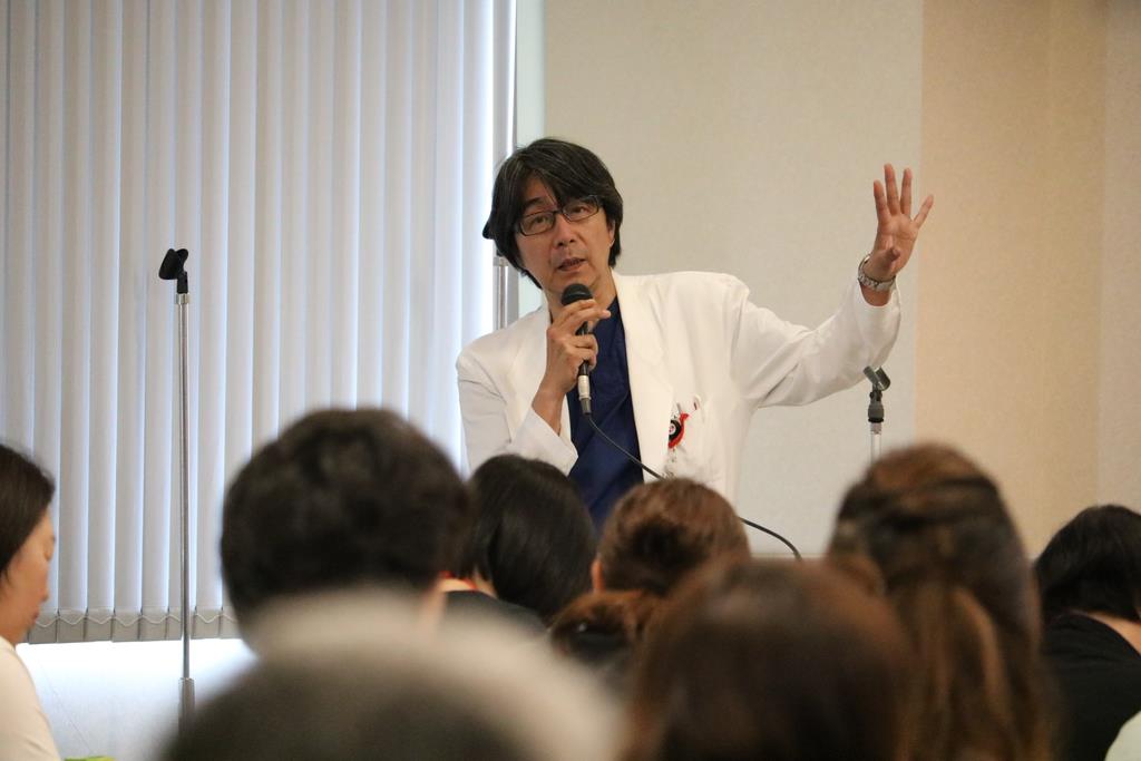 小児心臓手術のポイントは「時間短縮」 日本の第一人者が