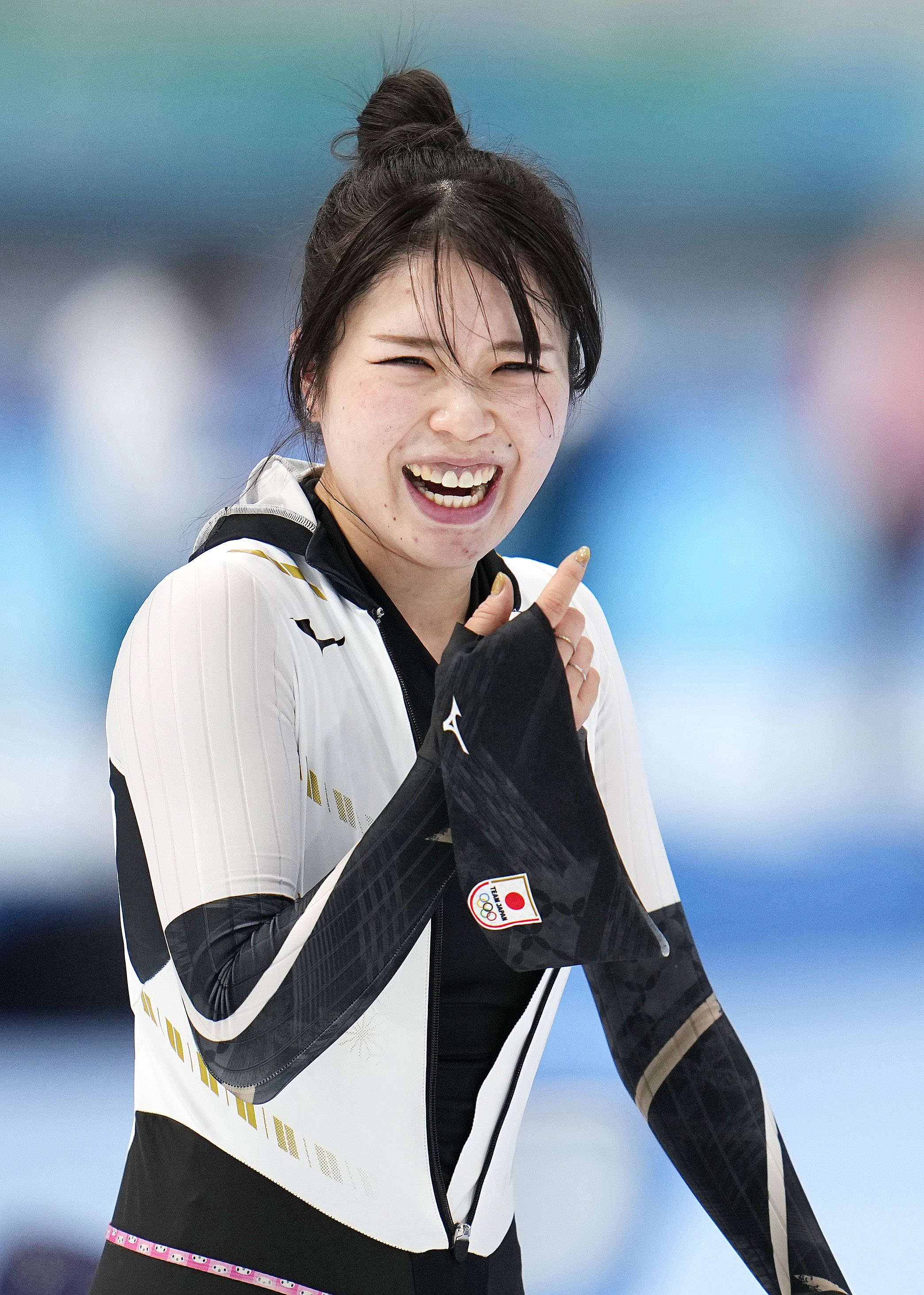 佐藤綾乃選手 北海道厚岸町出身の金メダリスト！2018平昌オリンピック 女子チームパシュート インタビュー第1話 夢をつなげ！B&Gアスリート  B&G財団 佐藤綾乃　epoch team japan2026 直筆サイン　スピードスケート