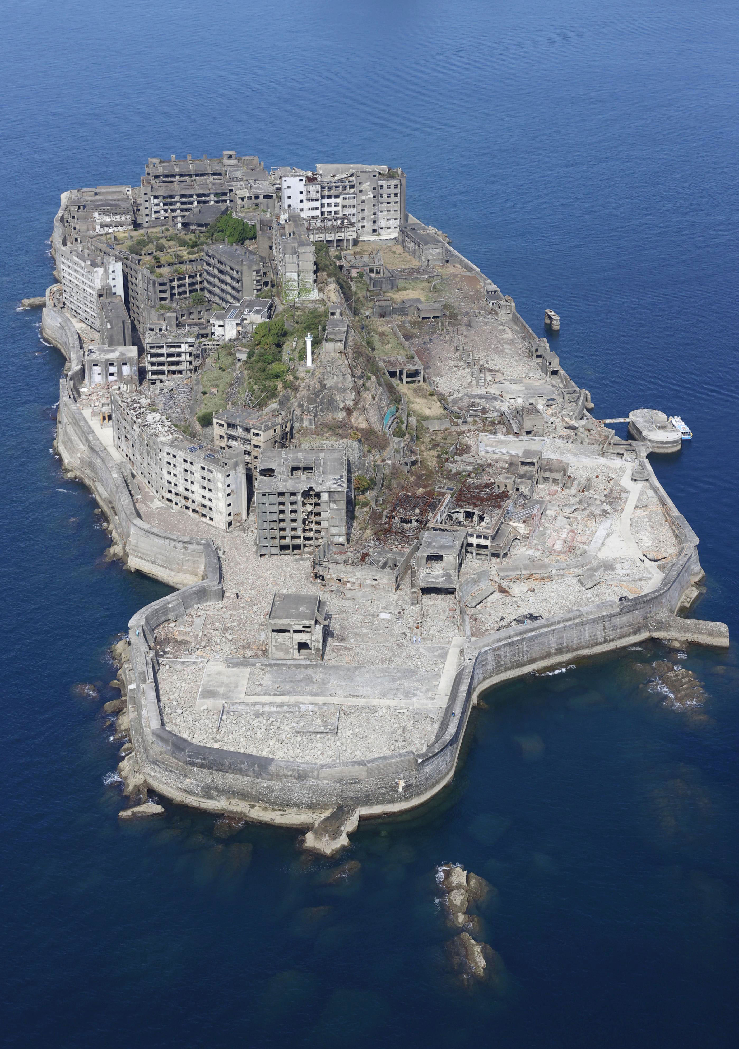 軍艦島に「強い遺憾」 ユネスコ世界遺産委が決議採択 - 産経ニュース