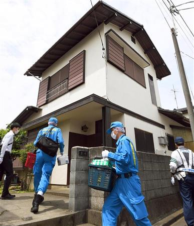 川崎 登戸２０人殺傷 岩崎容疑者の自宅から猟奇本と奇怪ノート押収 1 2ページ サンスポ