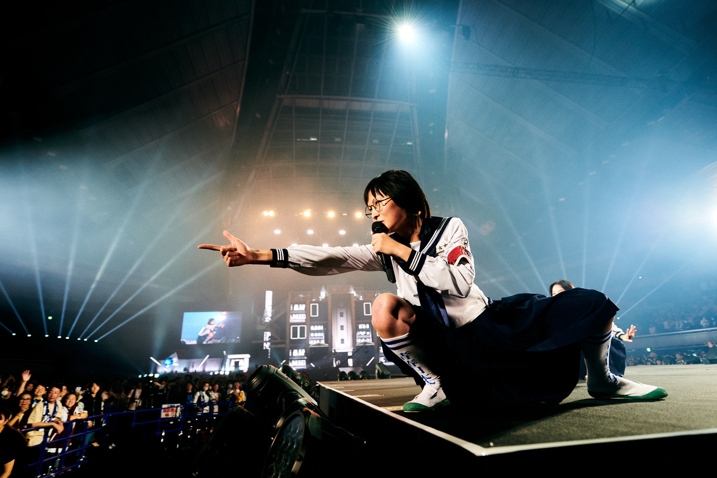 新しい学校のリーダーズが初の単独アリーナ公演 SUZUKA「音楽の