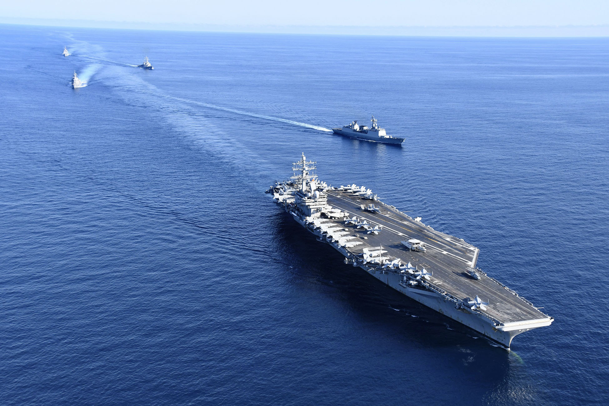 フォト特集】日米韓、日本海で共同訓練 対潜水艦作戦 - 産経ニュース
