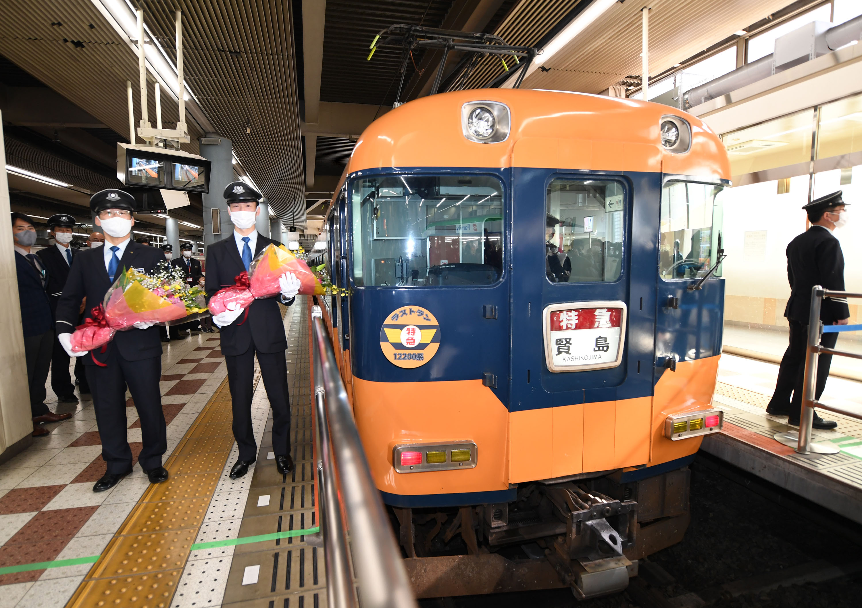 フォト特集】近鉄「スナックカー」 12200系がラストラン - 産経