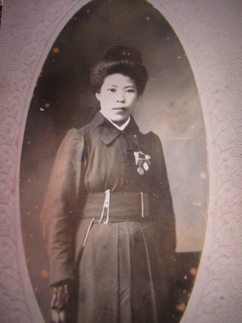 日露戦争に従軍した看護師の生涯たどる 写真や卒業証書を展示、滋賀