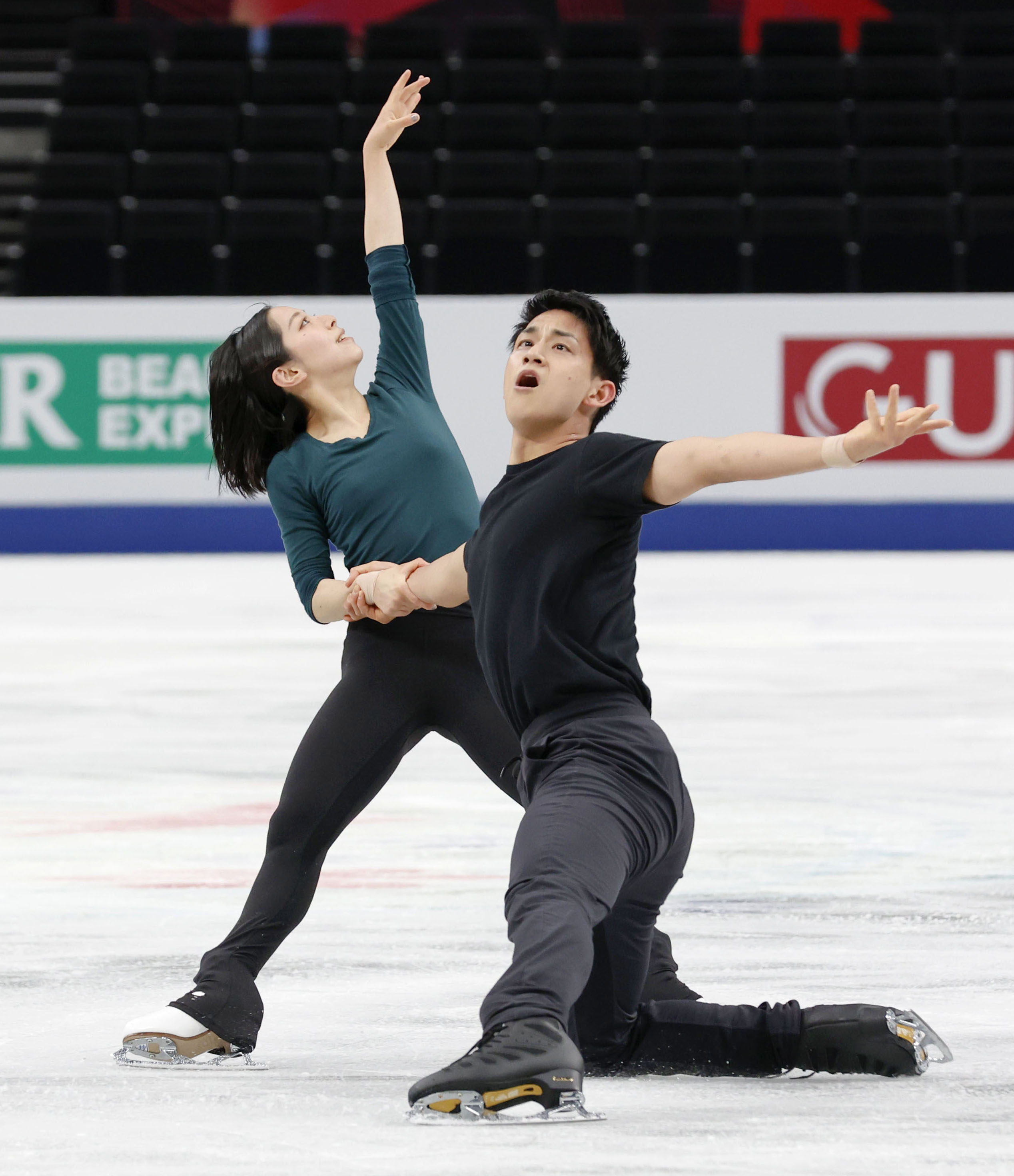 フォト】〝りくりゅう〟、坂本ら調整 世界フィギュア22日開幕（写真