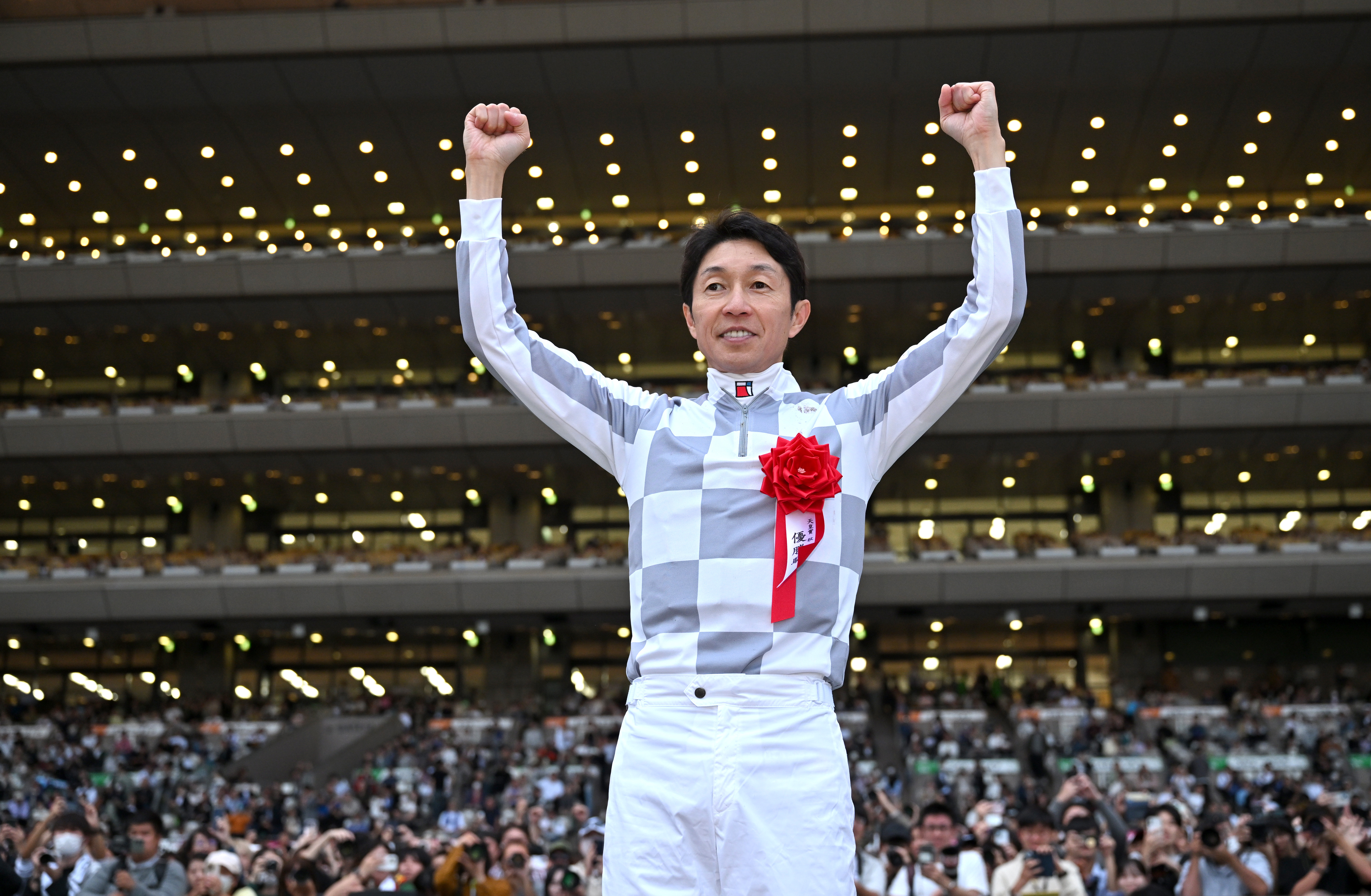 天皇賞・秋】武豊騎手ドウデュース雪辱V 相棒ラストイヤーに信じて