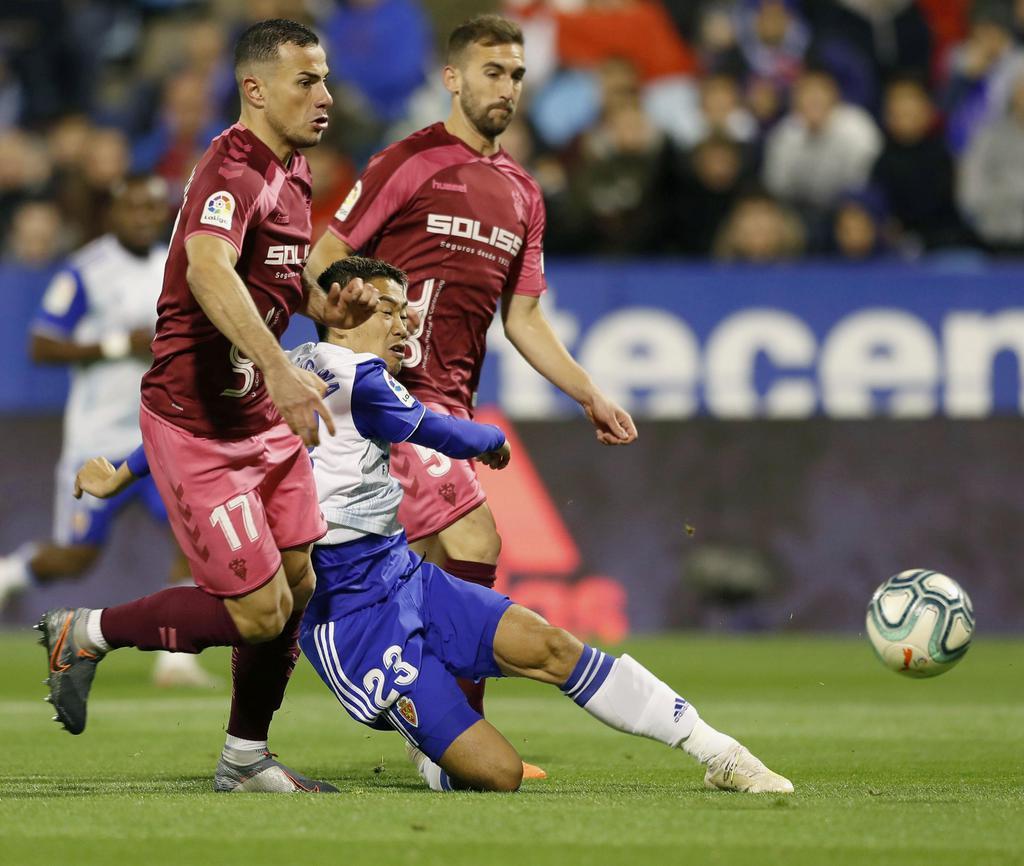 香川 岡崎とも無得点 サッカー スペイン２部 イザ