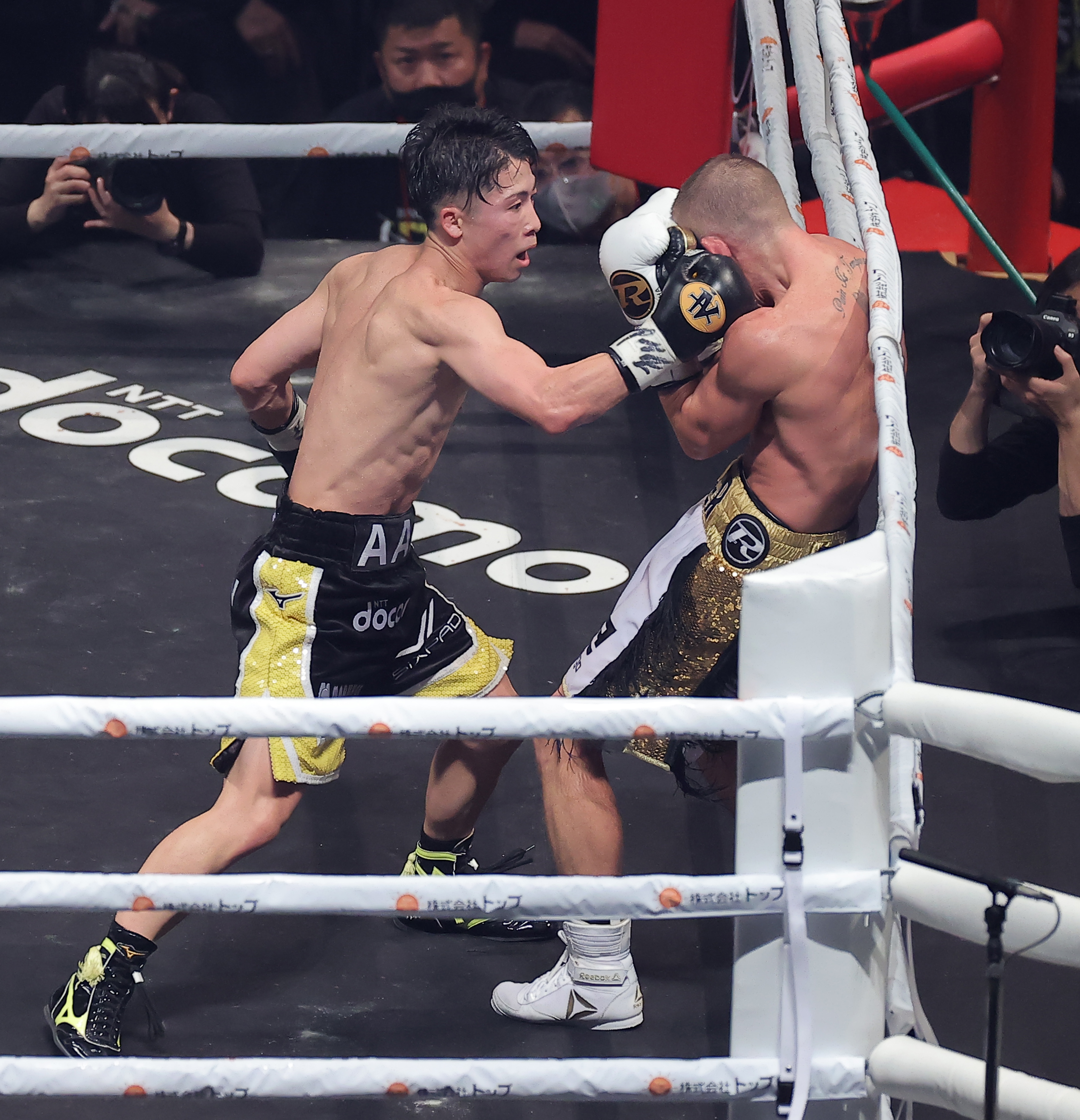 井上尚弥がポール・バトラーに11回KO勝ち アジア選手、軽量級で初