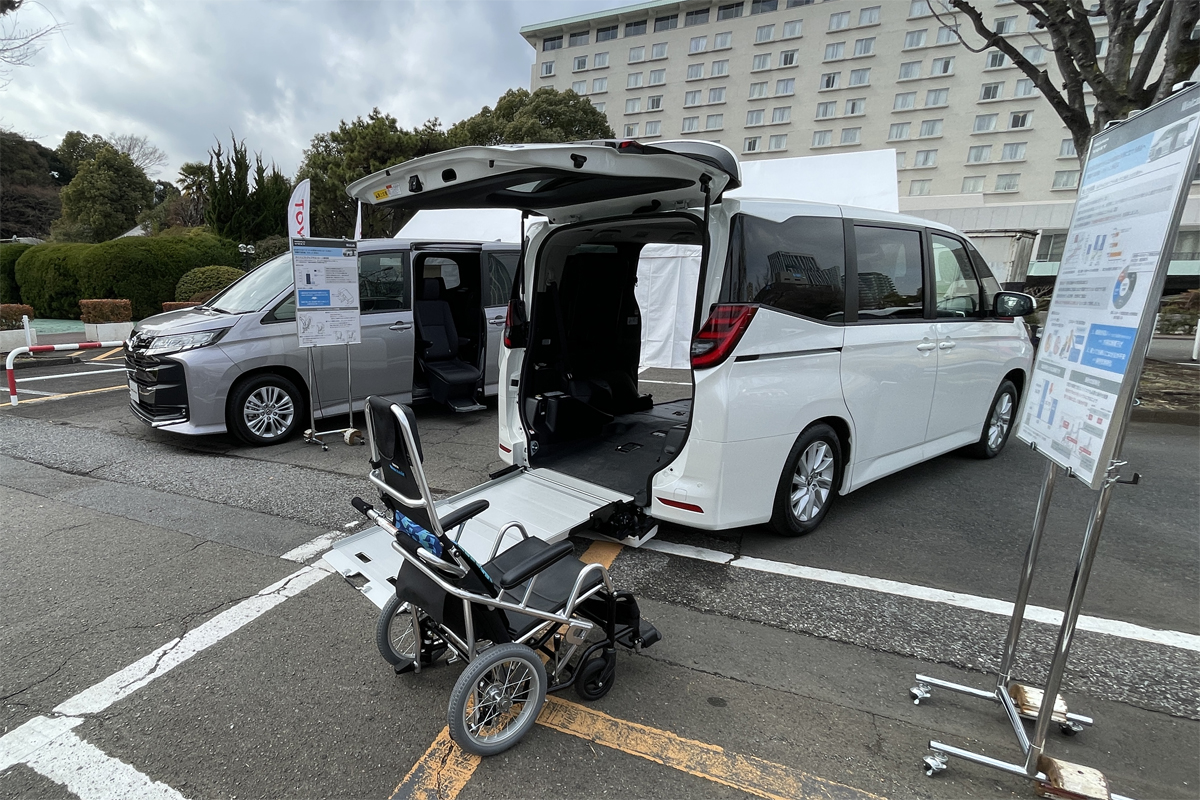 介護にも普段使いにも 多用途を考えた ウェルキャブ は日本の お家芸 だ 1 2ページ Sankeibiz サンケイビズ 自分を磨く経済情報サイト