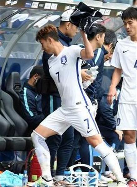 スポーツ異聞 ａｆｃ決勝で日本に逆転負けした韓国ｕ ２３のシン監督 リオ五輪では日本の鼻をへし折る と鼻息荒いが 1 3ページ 産経ニュース