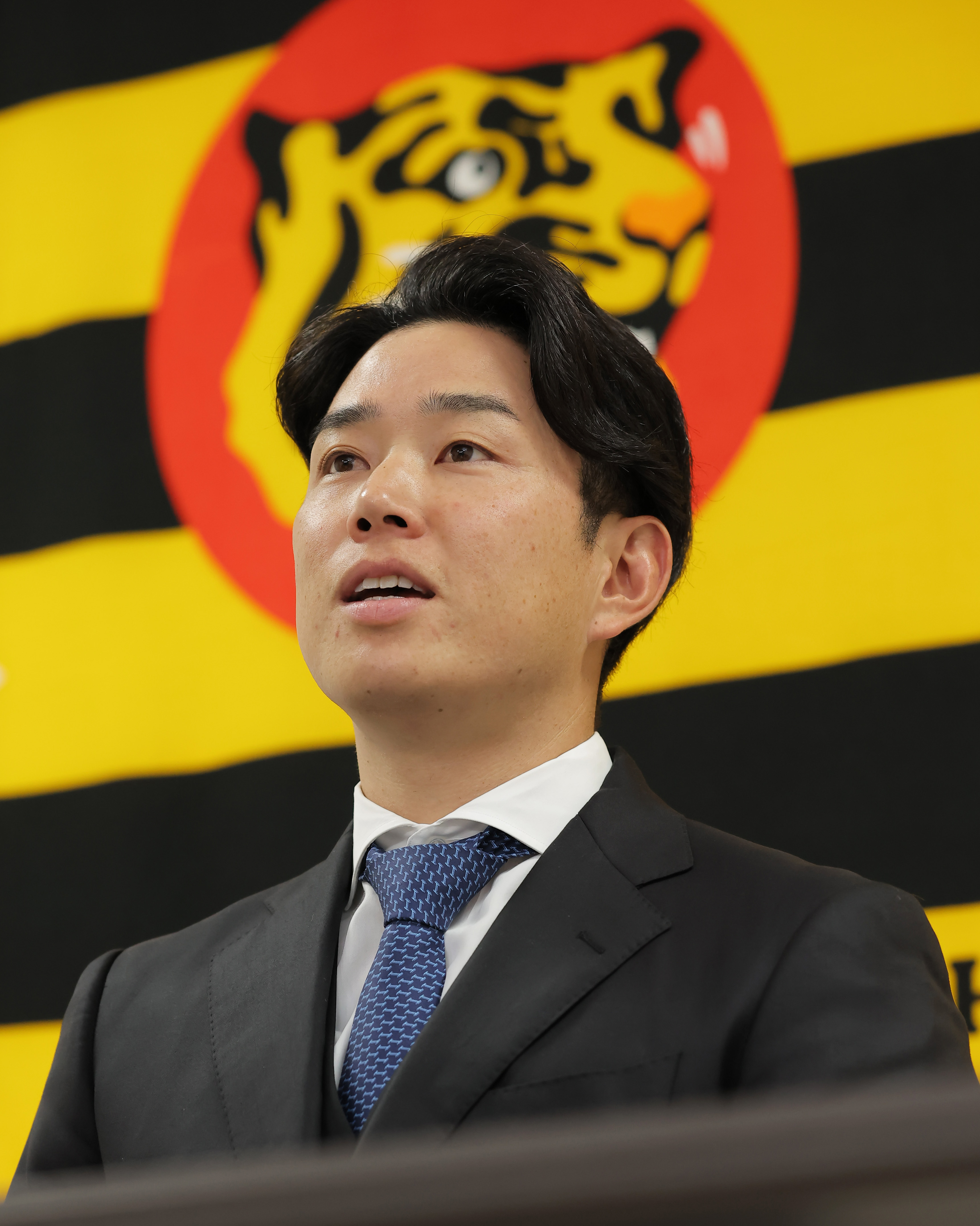 阪神タイガース 糸原健斗 年俸 2026