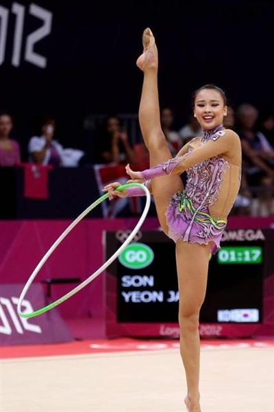 メガプレミアム 韓国の新体操の妖精今度は 不正判定 疑惑 高得点 私だけではない 1 3ページ 産経ニュース