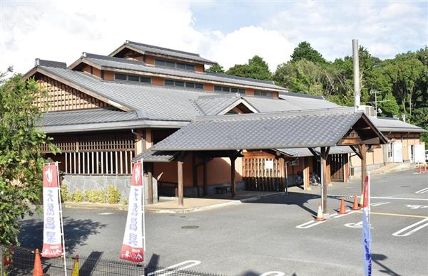 奈良の露天風呂屋根落下、男性の死因は失血死 崩落屋根は違法建築か - 産経ニュース