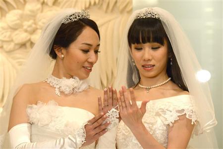 一ノ瀬文香 杉森茜 女性芸能人初の同性婚挙式 婚姻届提出へ サンスポ 一ノ瀬文香 杉森茜 女性芸能人初の同性婚挙式 婚姻届提出へ サンスポ