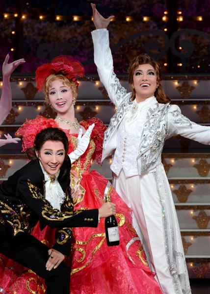 星組 宝塚大劇場公演 MUSICAL こうもり…こうもり博士の愉快な復讐劇…-… 星組公演 『こうもり』『THE ENTERTAINER！』 | 宝塚歌劇公式