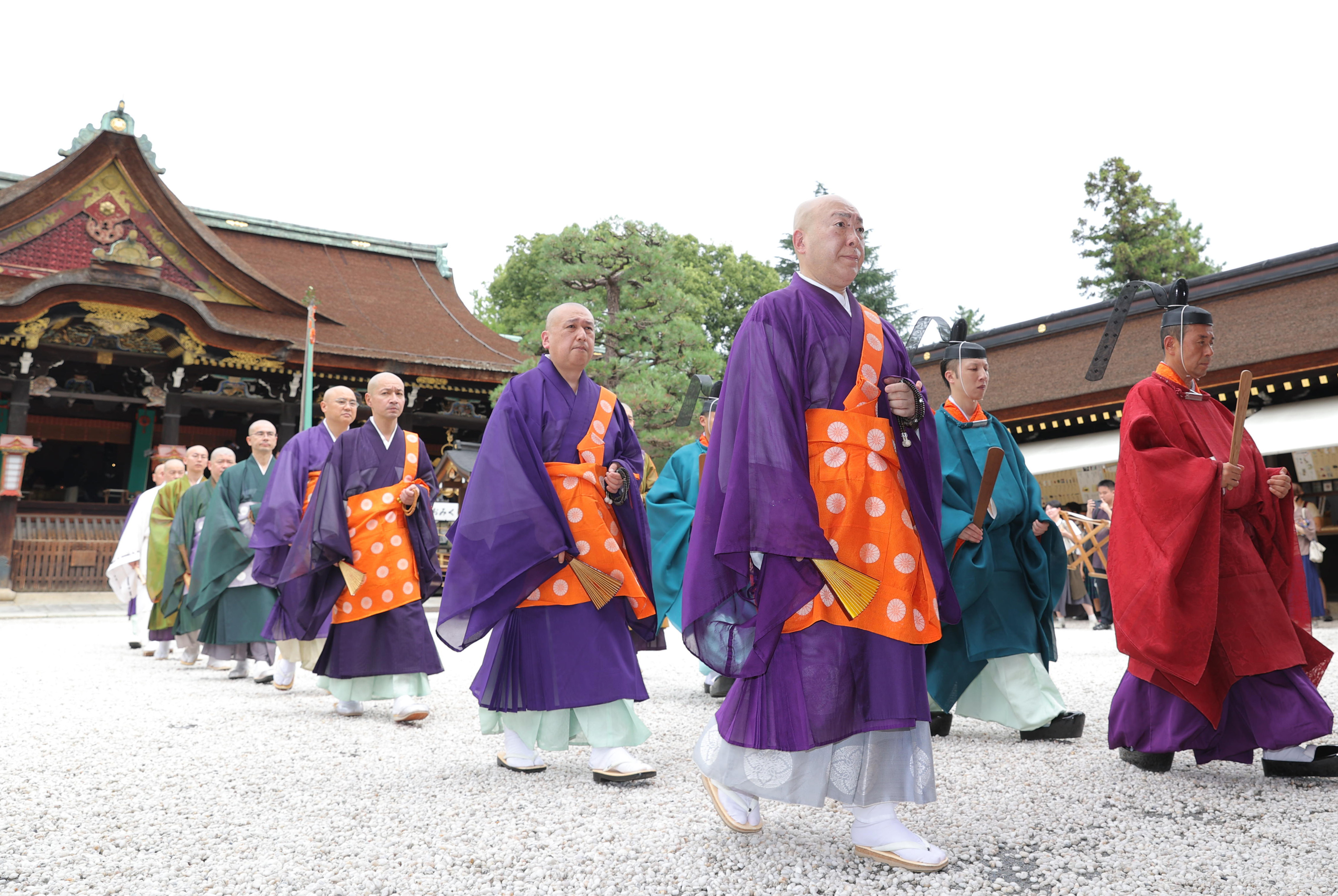 人縁と幸運　北部伝説　精霊メープライピヤ降霊術シープン　礼拝用　貴重 送料無料】 銀製 宝船 鳳凰 A 800g / 武比古 置物 七福神 恵比寿 大黒