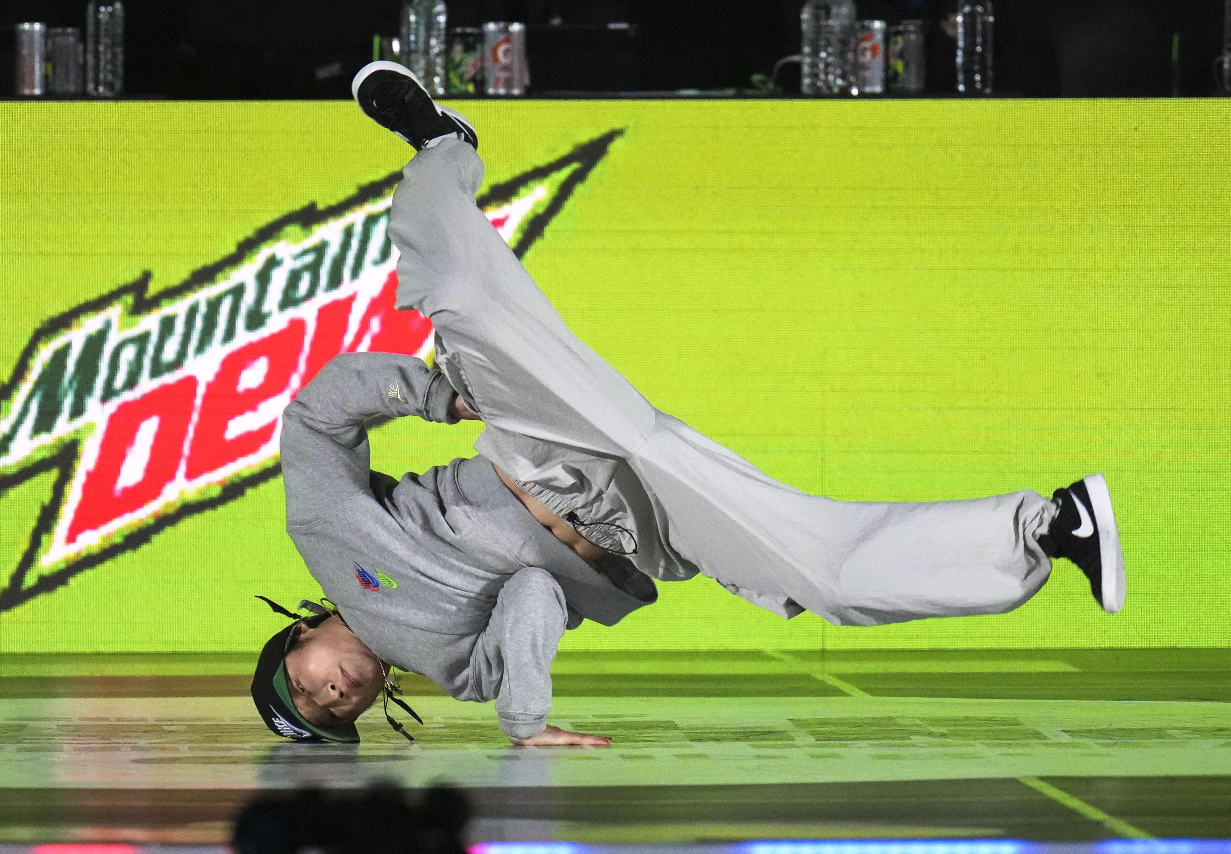 フォト 湯浅がｖ ブレイクダンス世界選手権 男子半井は準優勝 産経ニュース