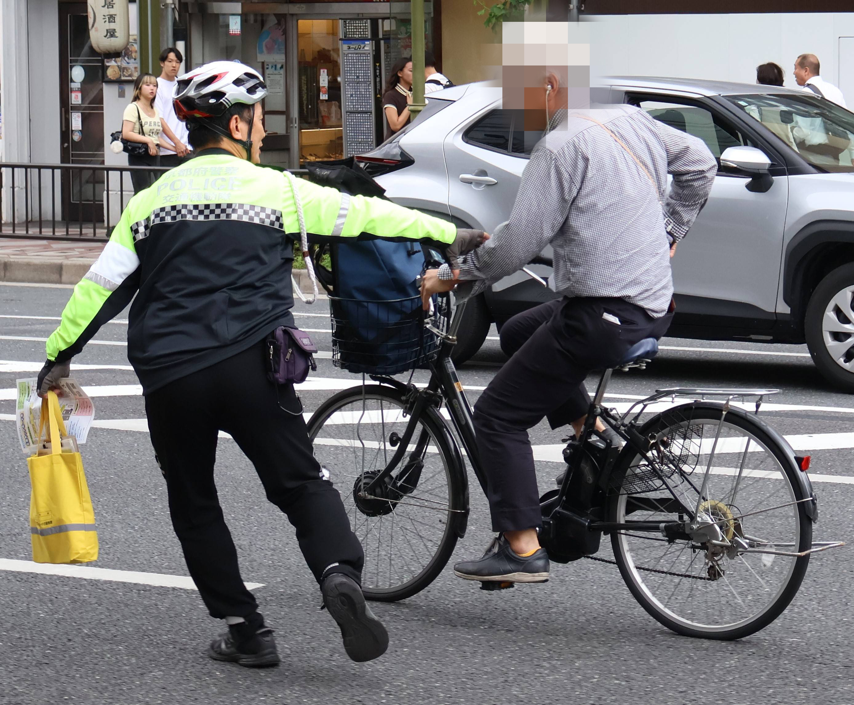 危ない！」古都京都を縦横無尽に走る〝暴走自転車〟相次ぐ 通行禁止エリアに侵入も - 産経ニュース