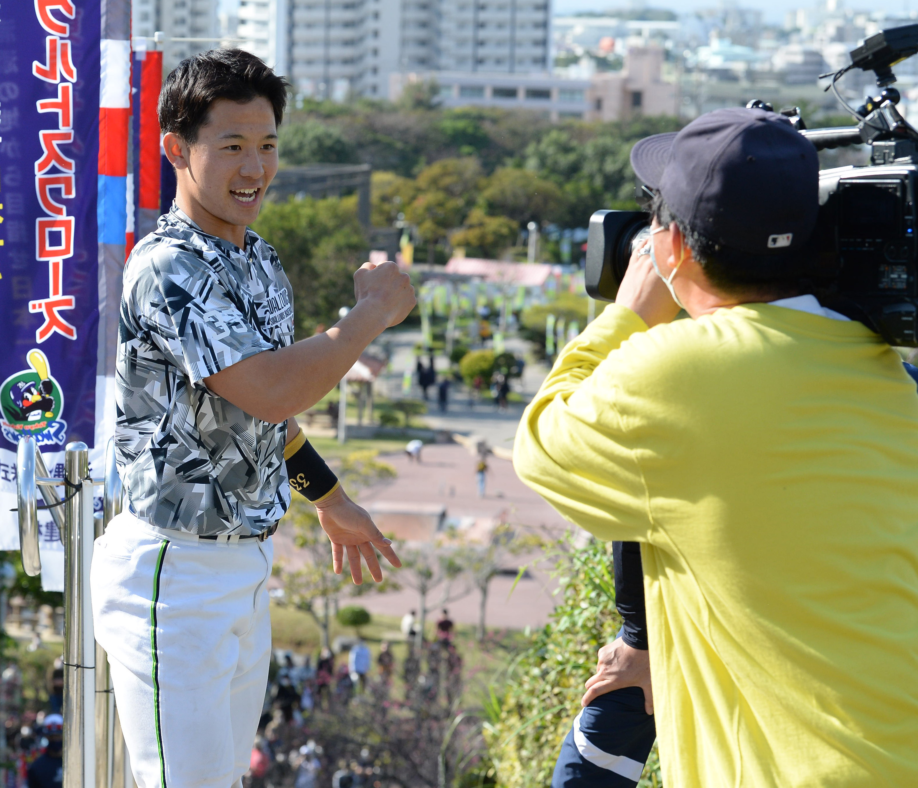 ヤクルト 内山壮が伝説の階段ダッシュ 送球競いあいで罰ゲーム 今年は奥川先輩より稼ぎます サンスポ