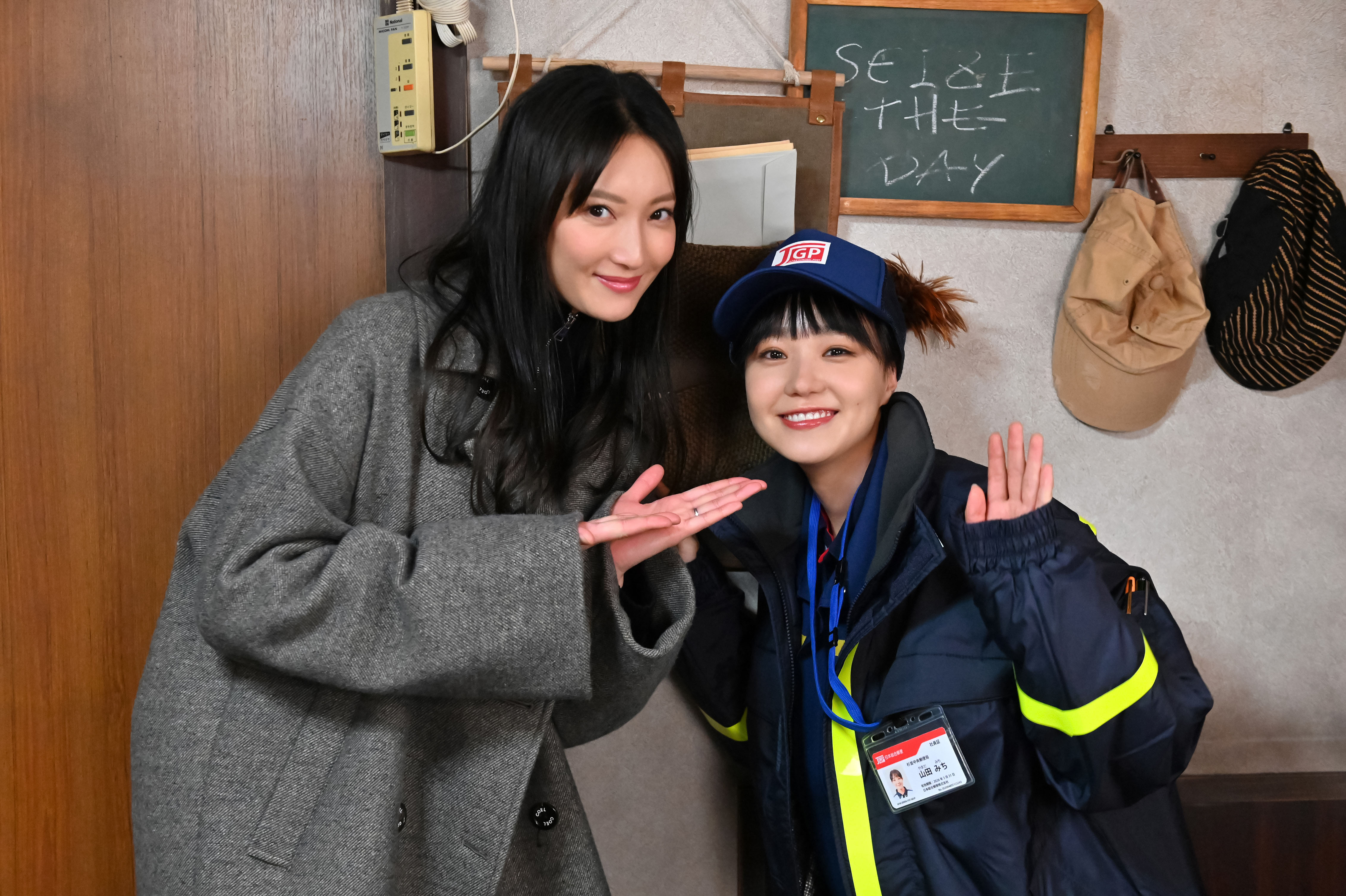 菜々緒 直筆サイン入りチェキ 忍者に結婚は難しい モデルプレス على X: 