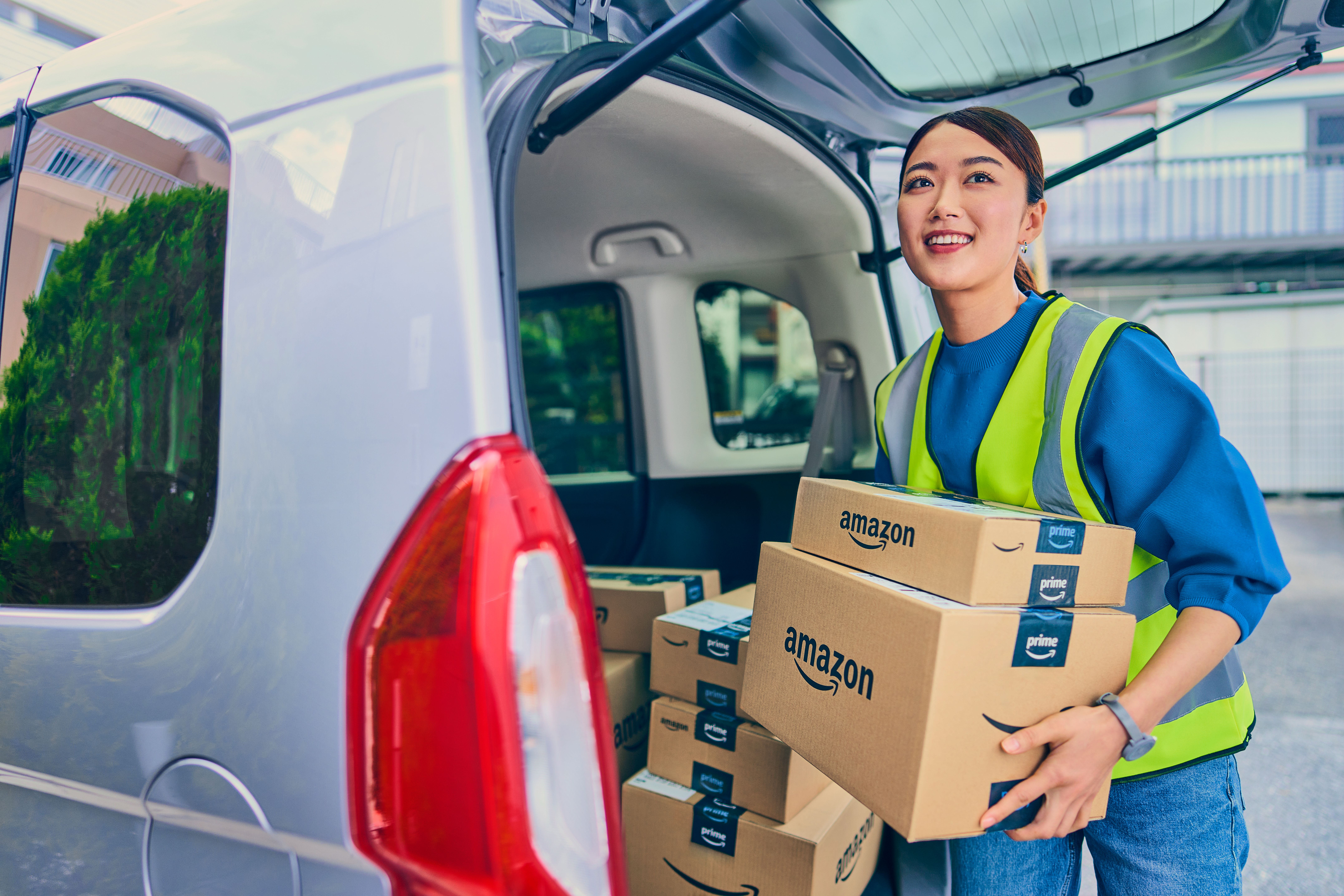 Amazon、ブラックフライデーに合わせて「ドライバーさんに
