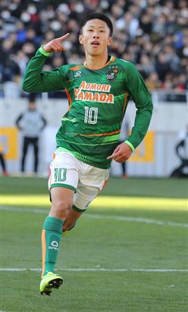 青森山田、2大会ぶり2度目V！檀崎が同点＆勝ち越し弾／高校サッカー