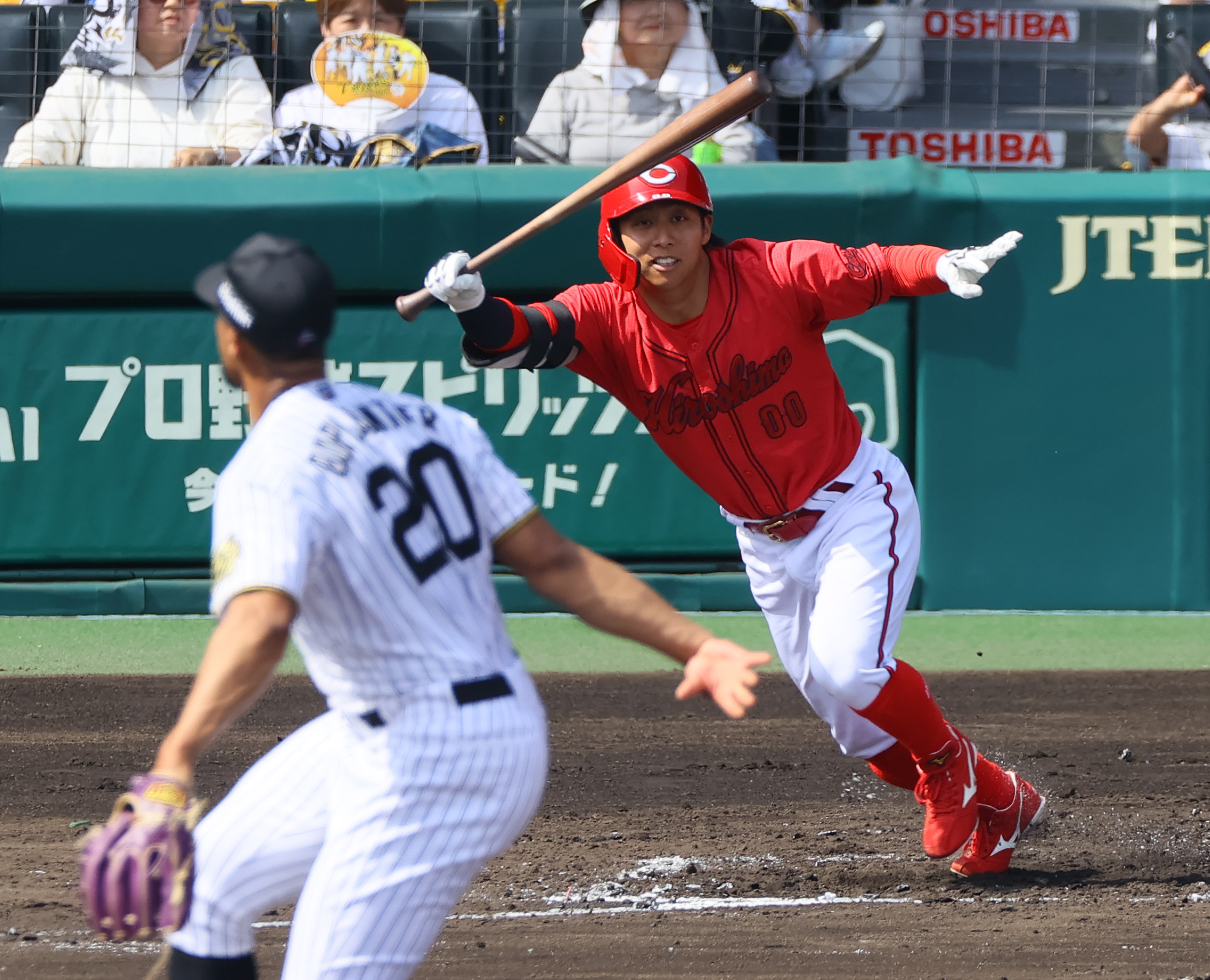 広島・新井貴浩監督さい配ズバリ 今季初1番・矢野、2番・羽月が