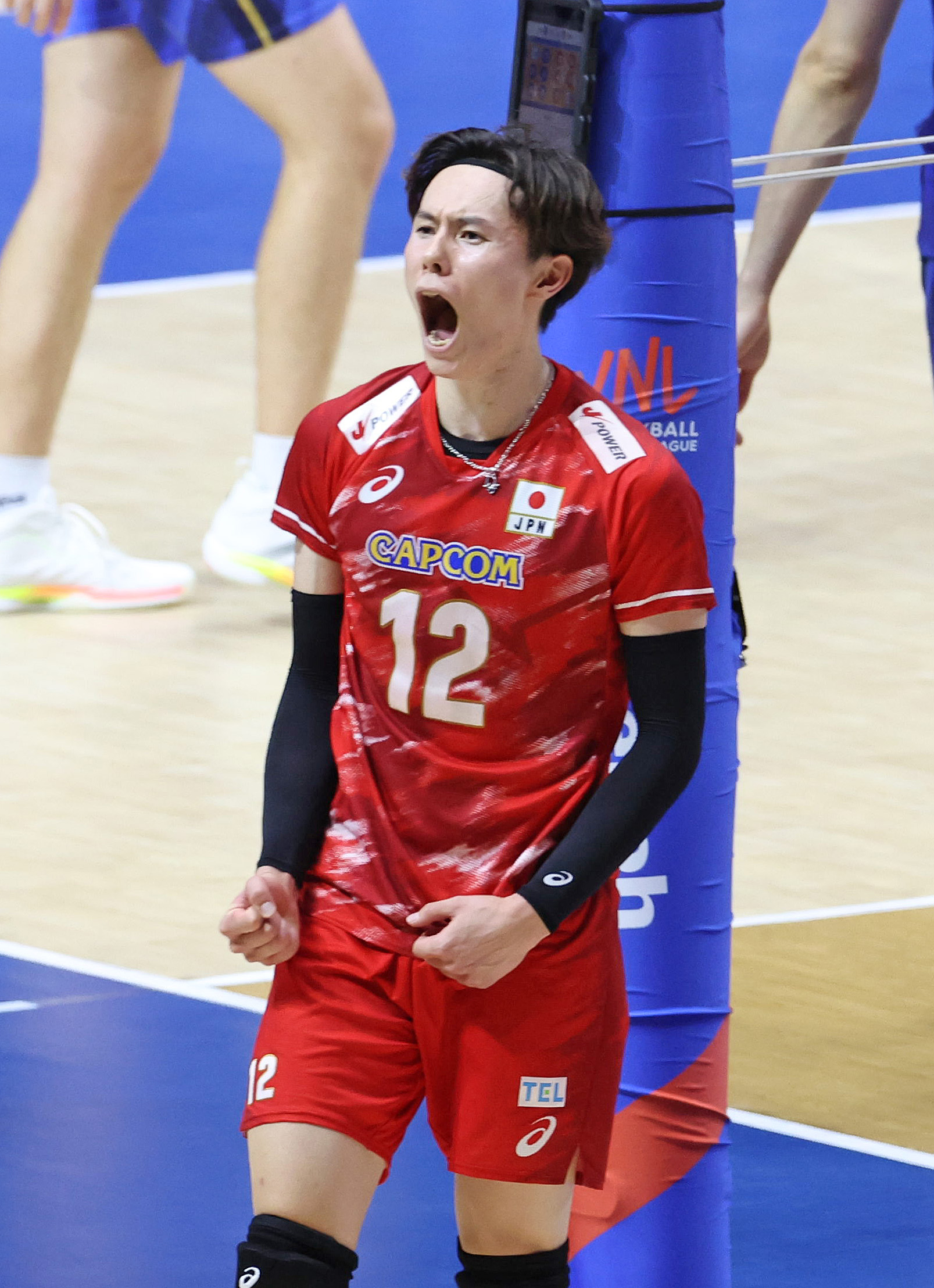 日本、世界王者イタリアをフルセット撃破で開幕9連勝！ 高橋藍が両軍