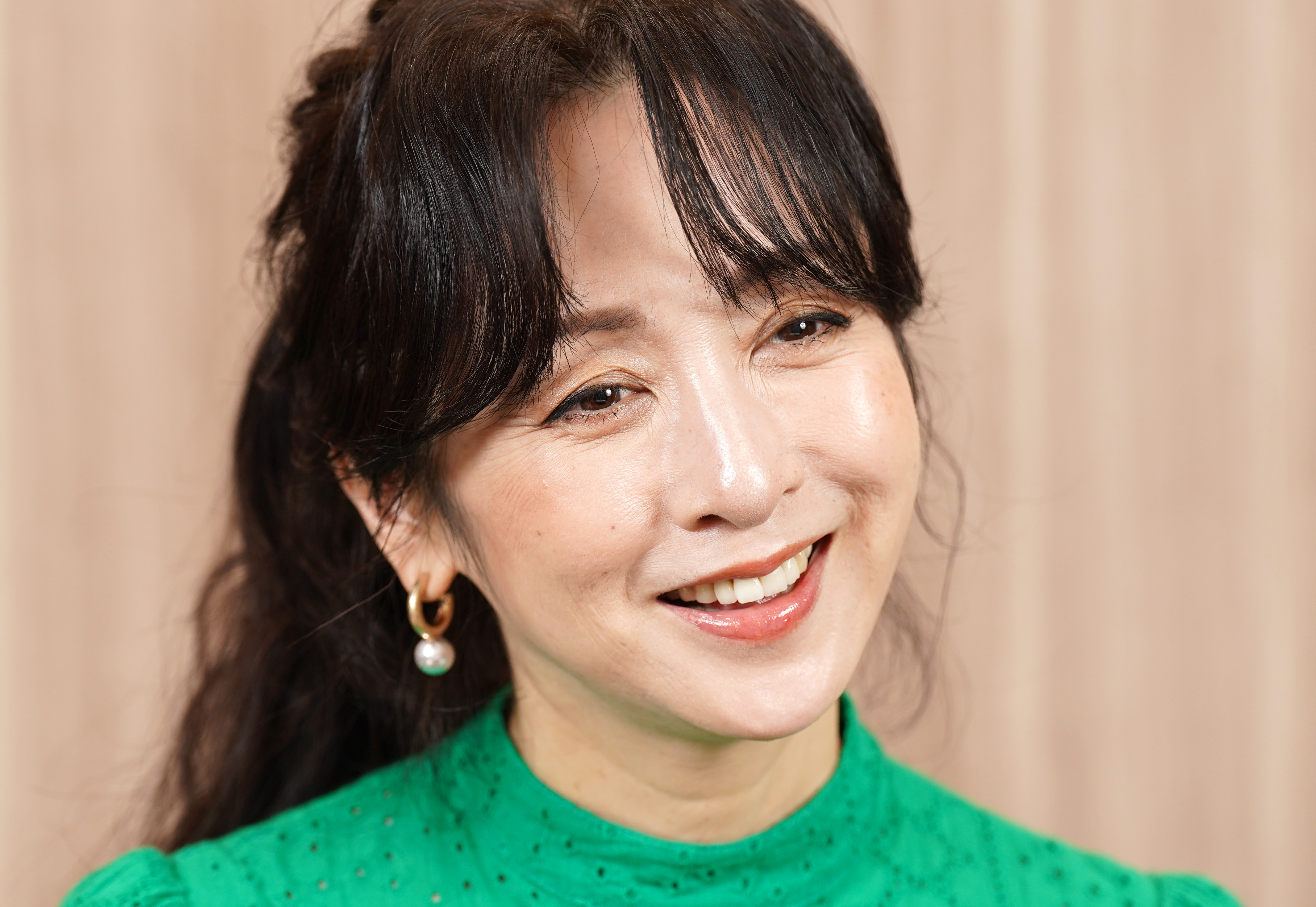 ぴいぷる】斉藤由貴、母として見せるアイドルの背中…娘・水嶋凜に 