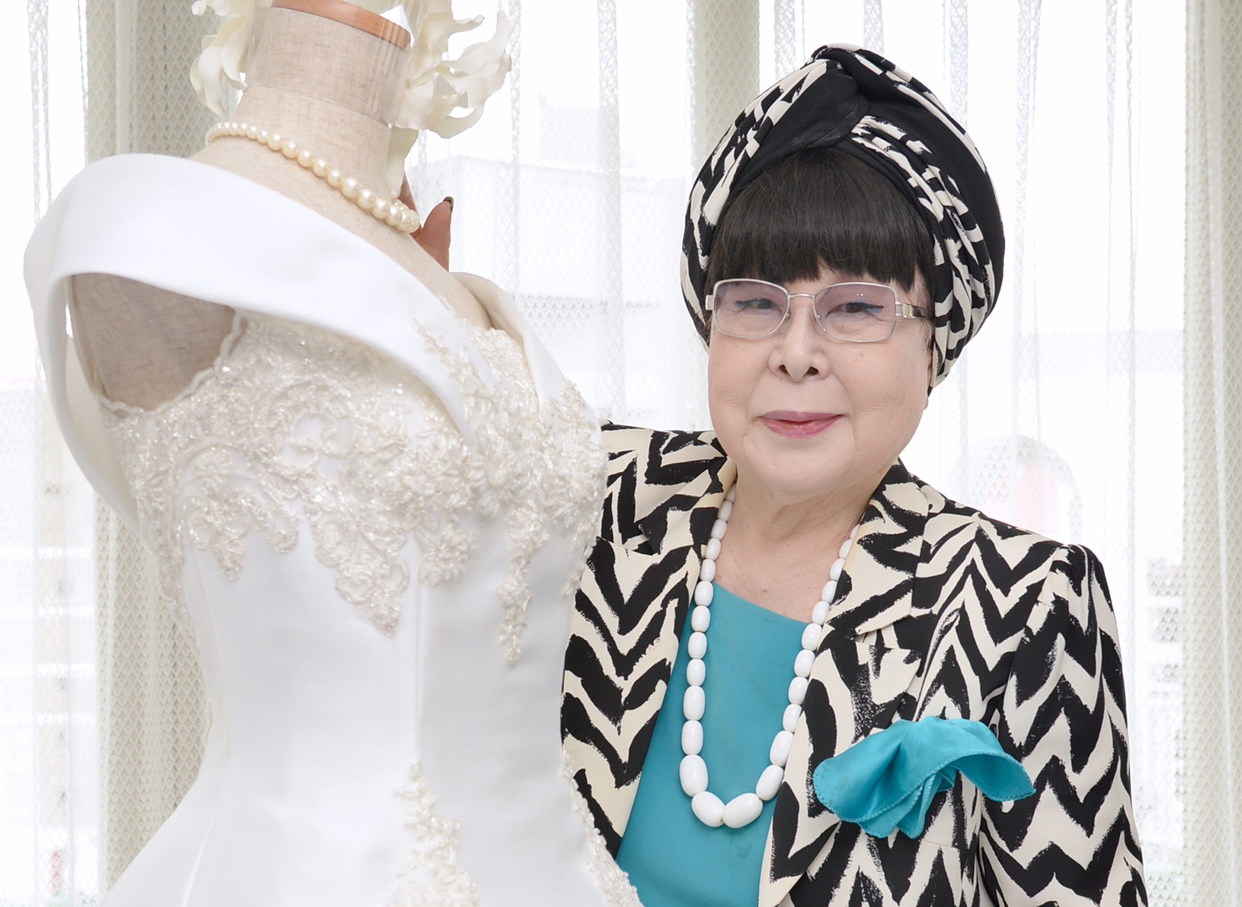 ブライダルデザイナーの桂由美さん死去 ９４歳、結婚ドレスの第一人者 ...