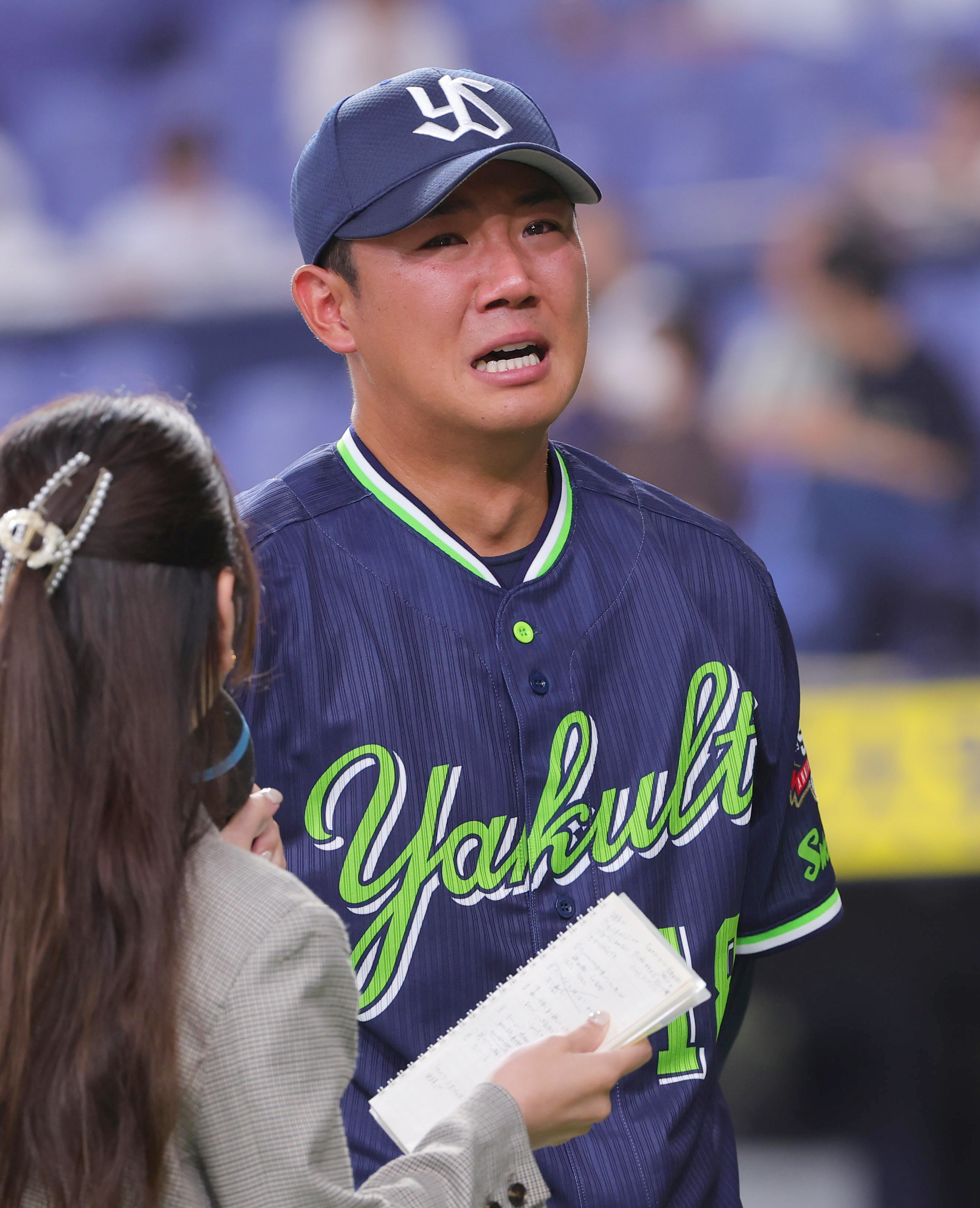ヤクルトスワローズ 奥川恭伸選手 直筆サイン入りユニフォーム
