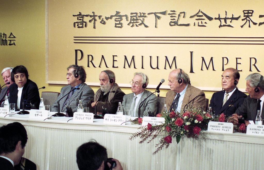 文化国家を世界に発信 各国要人とミニサミット 中曽根康弘元首相死去