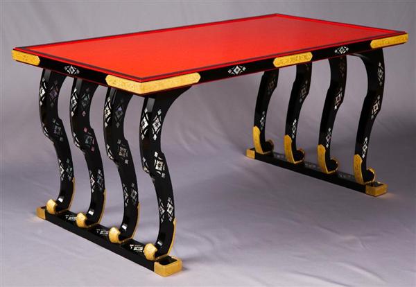 春日大社大修理】調度品の新調、匠の技 艶めく螺鈿細工 （2/4ページ