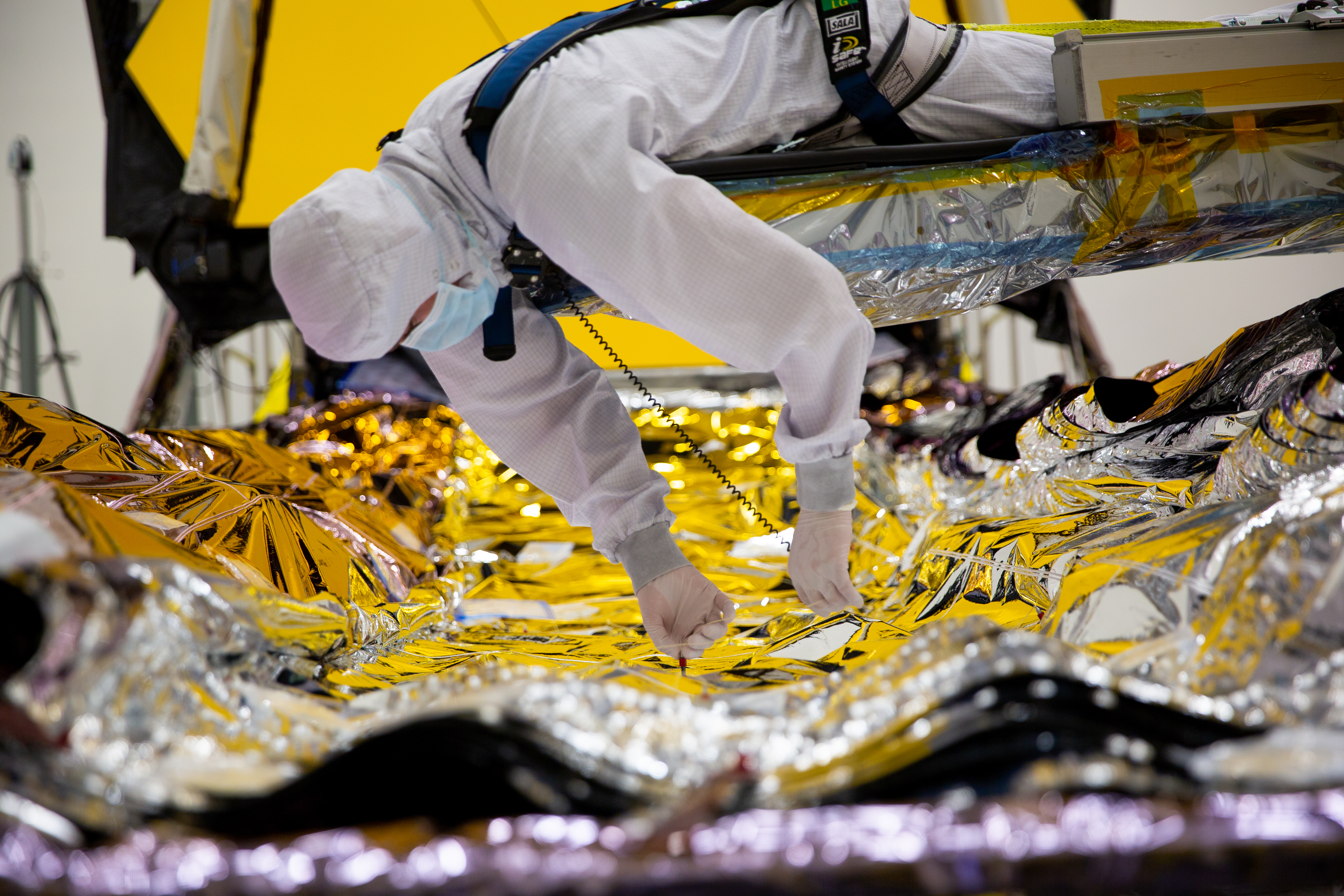 総費用1兆1000億円 ケタ外れの最新鋭宇宙望遠鏡、25年越しの打ち上げ