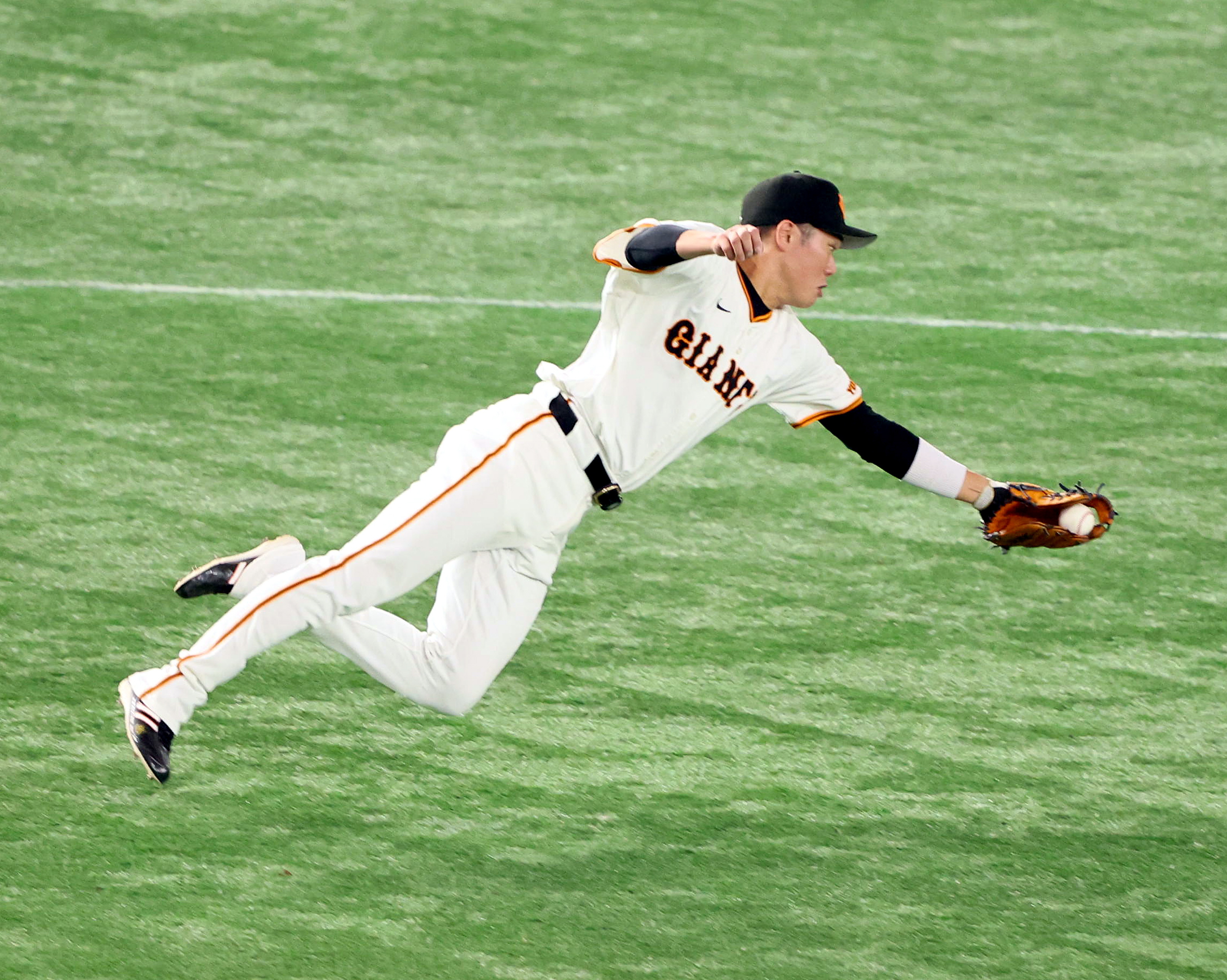 打率0割8分7厘と不振の巨人・坂本勇人は復調するのか 球界OBが指摘する