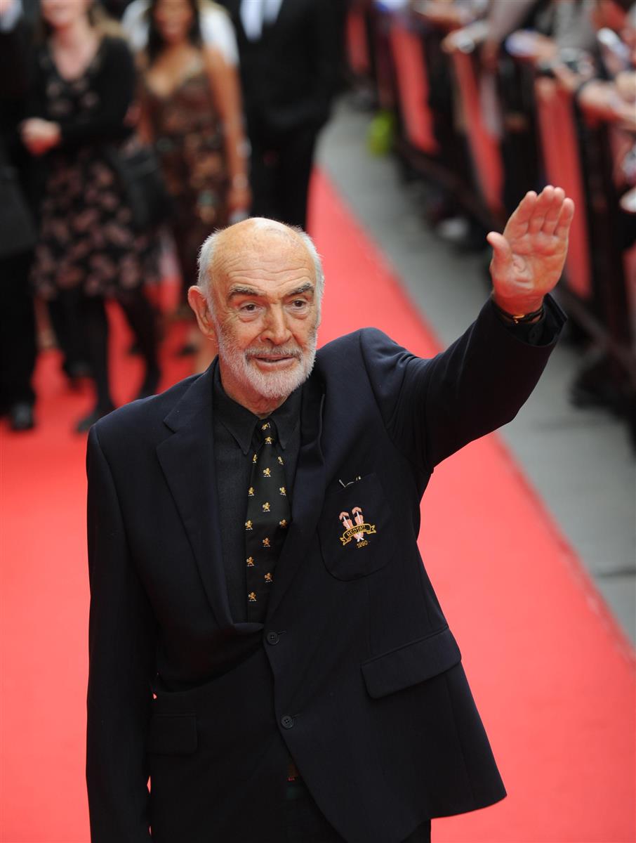 ショーン・コネリーさん死去に悲しみ広がる…ヒュー・ジャックマン「彼
