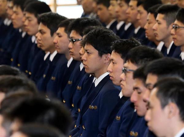 海保卒業式 国民が諸君を頼りにしている 安倍首相の海保学校卒業式での訓示全文 1 5ページ 産経ニュース