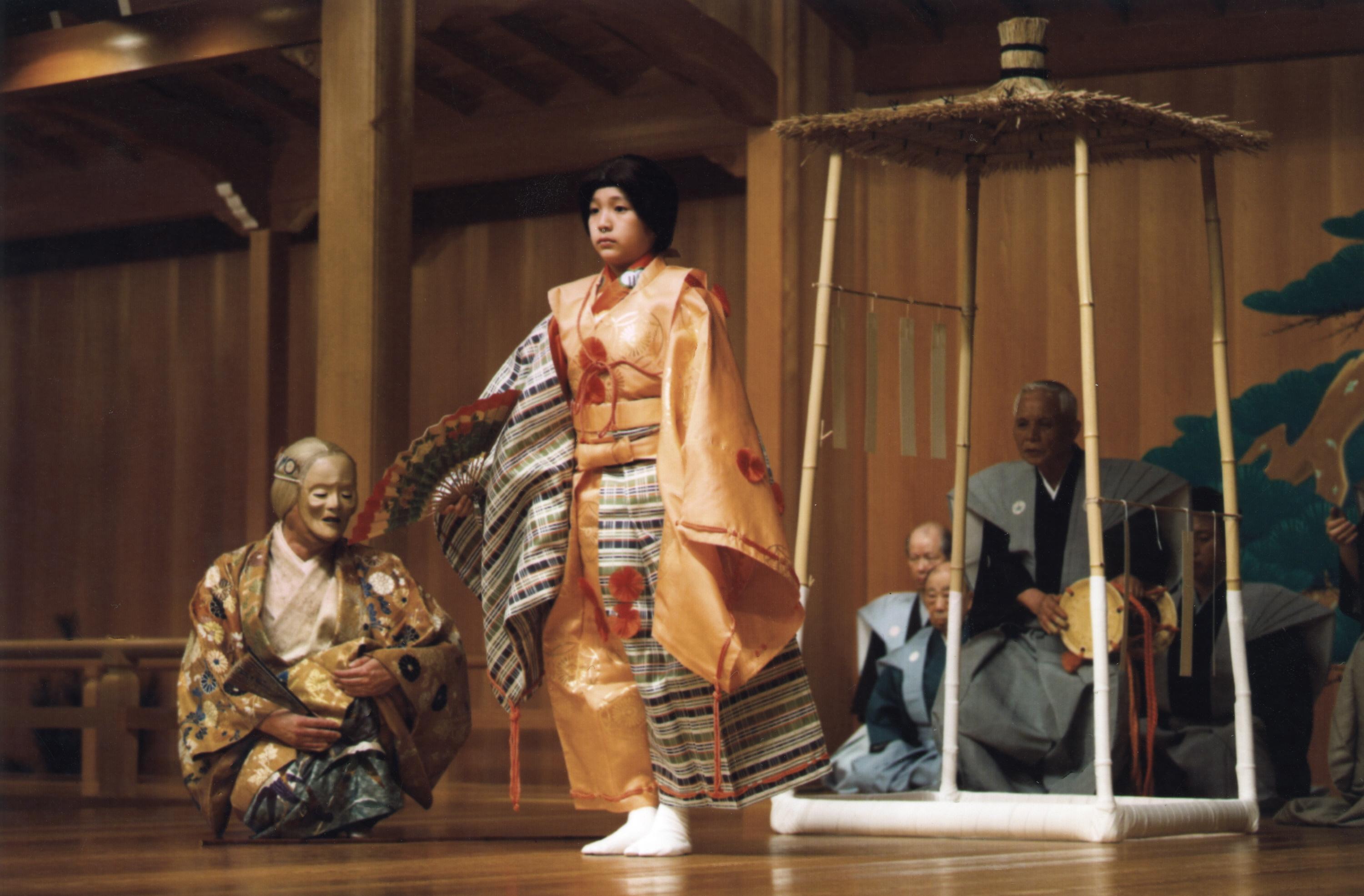 合わせない」能の極意 厳しいお稽古、間違えると「張り扇」が飛び