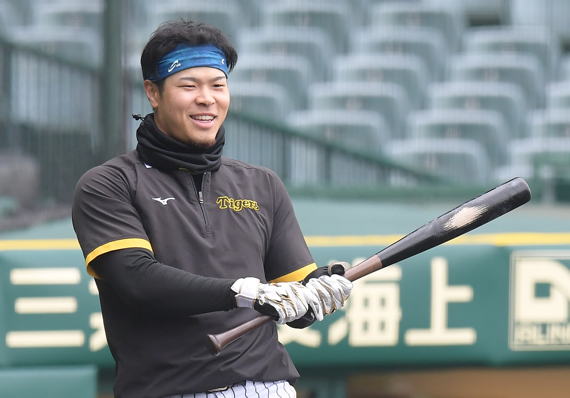 阪神・佐藤輝明＆森下翔太が3・11の誓い 野球で日本中を笑顔にする