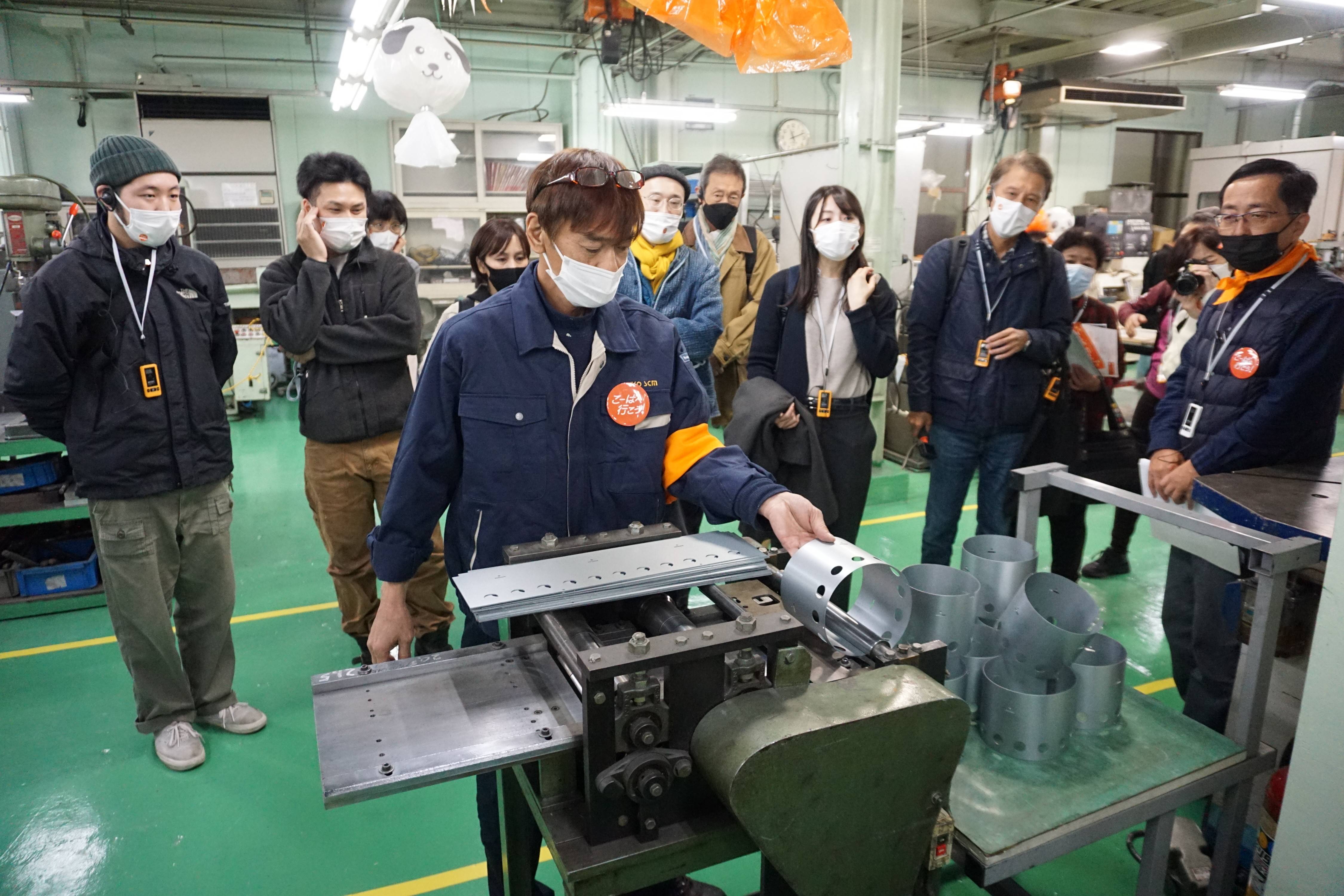 めったに見られへん…町工場で職人技を公開 東大阪 - 産経ニュース